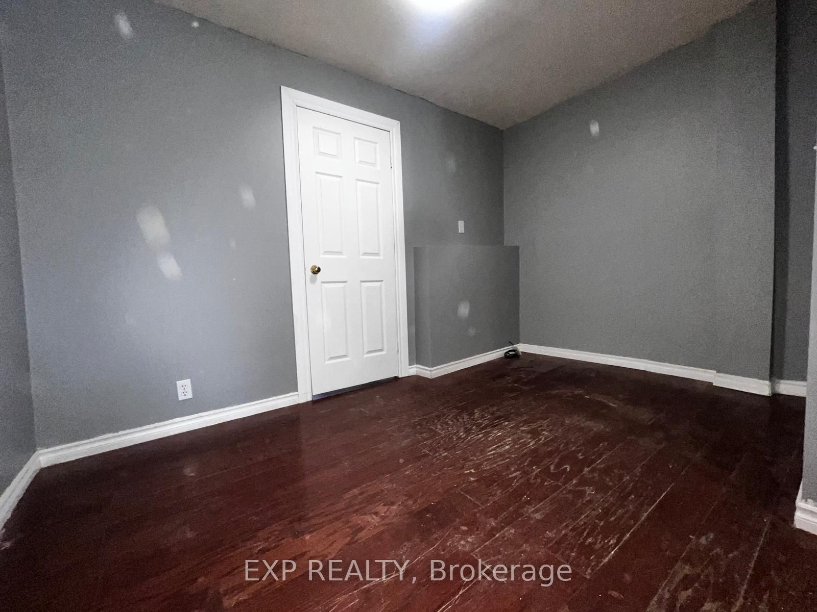 194 Furnival Road Property Photo 12
