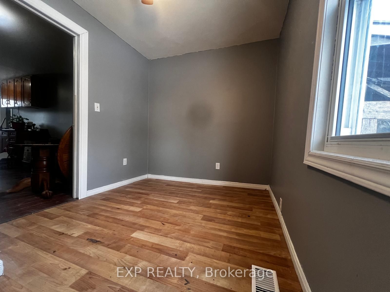 194 Furnival Road Property Photo 14