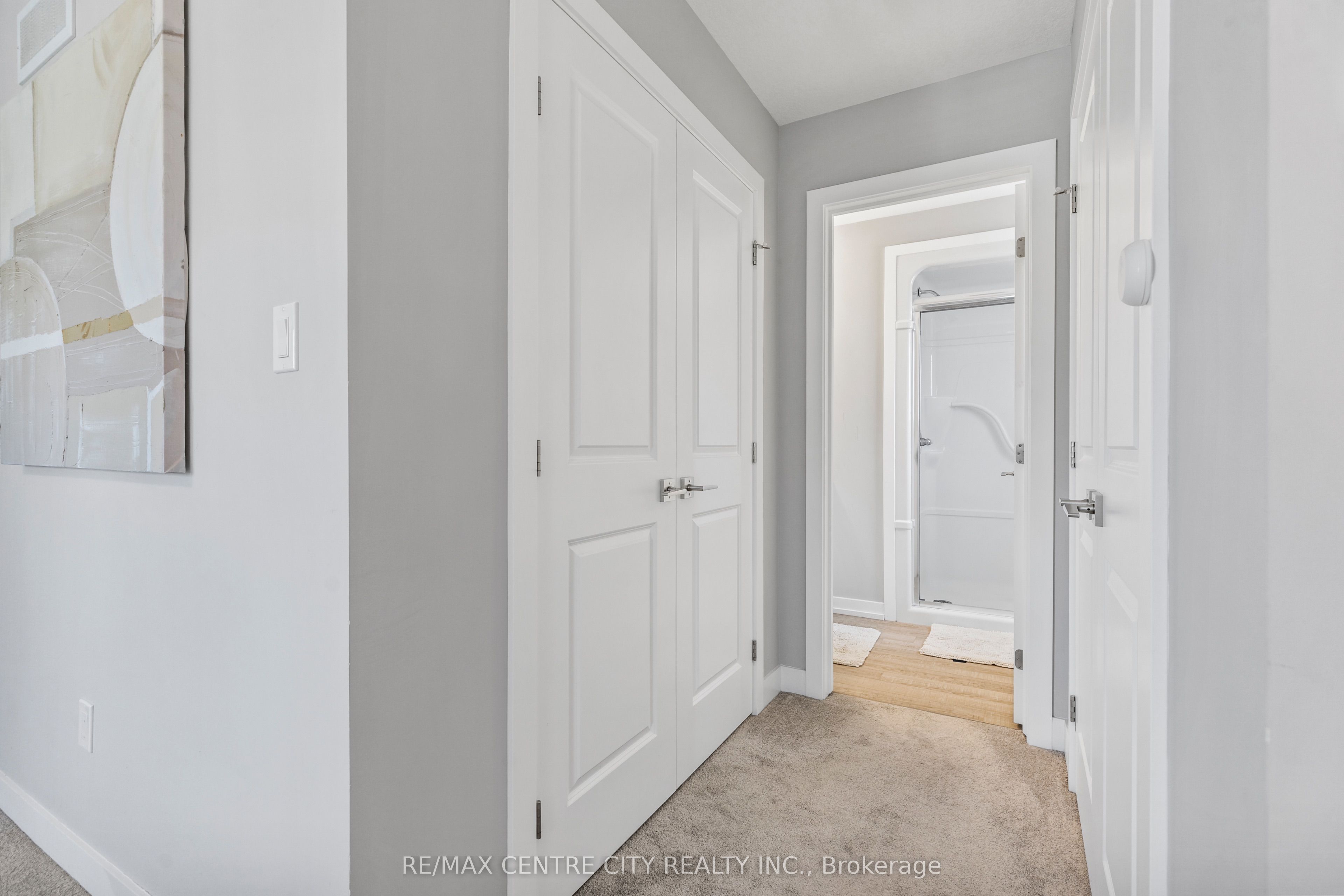 93 Benjamin Parkway Property Photo 15