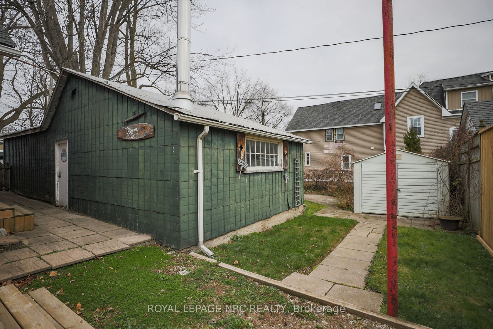 264 Ridge Road N Property Photo 19