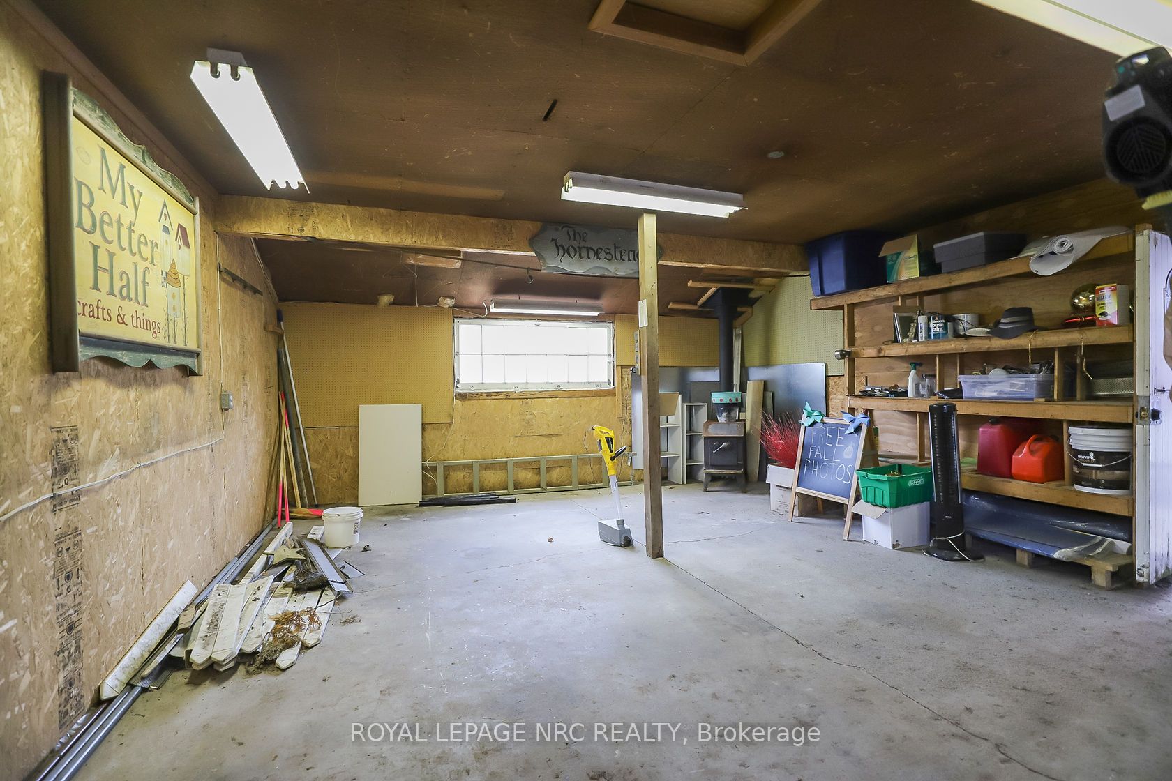 264 Ridge Road N Property Photo 20