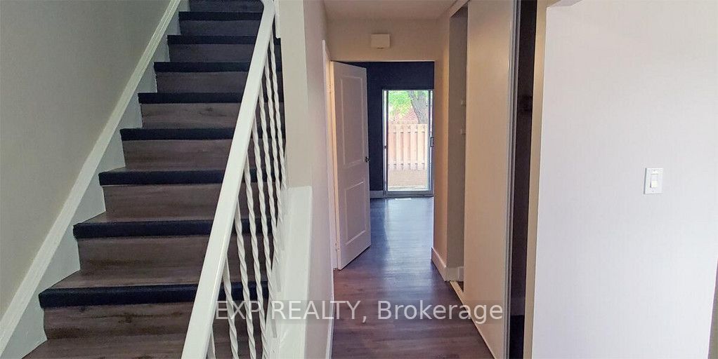 33 Berkley Drive 24 Property Photo 1