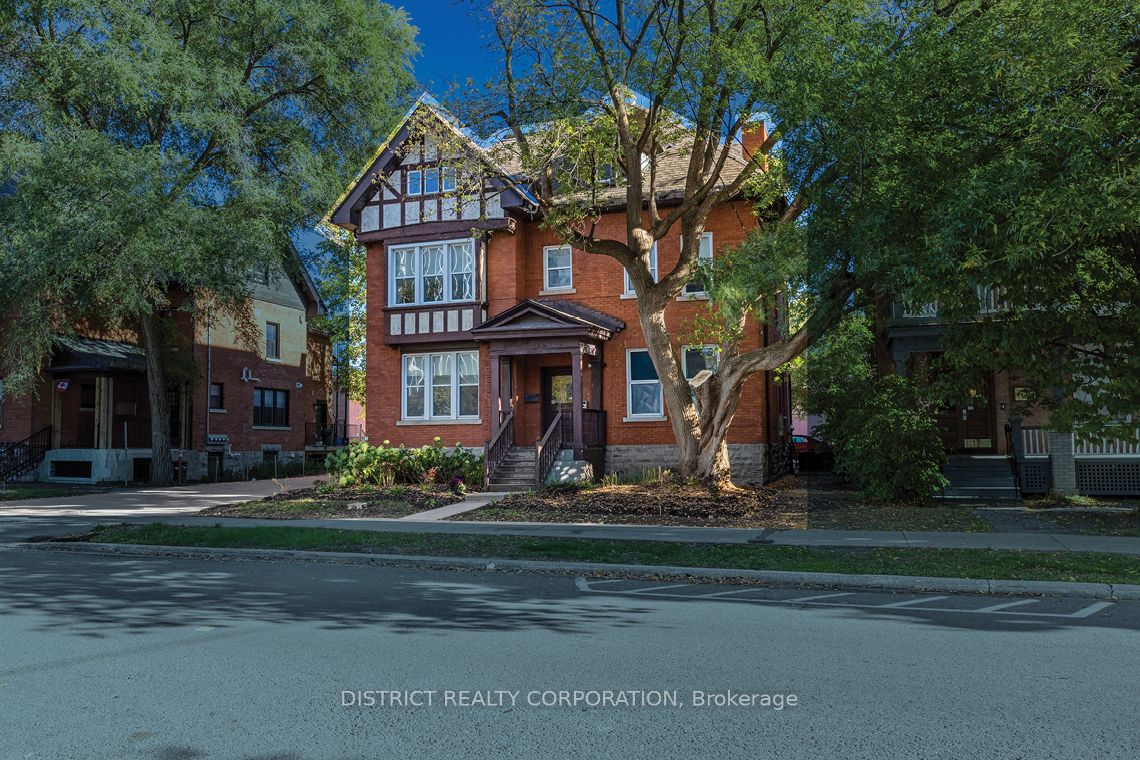 226 Argyle Avenue