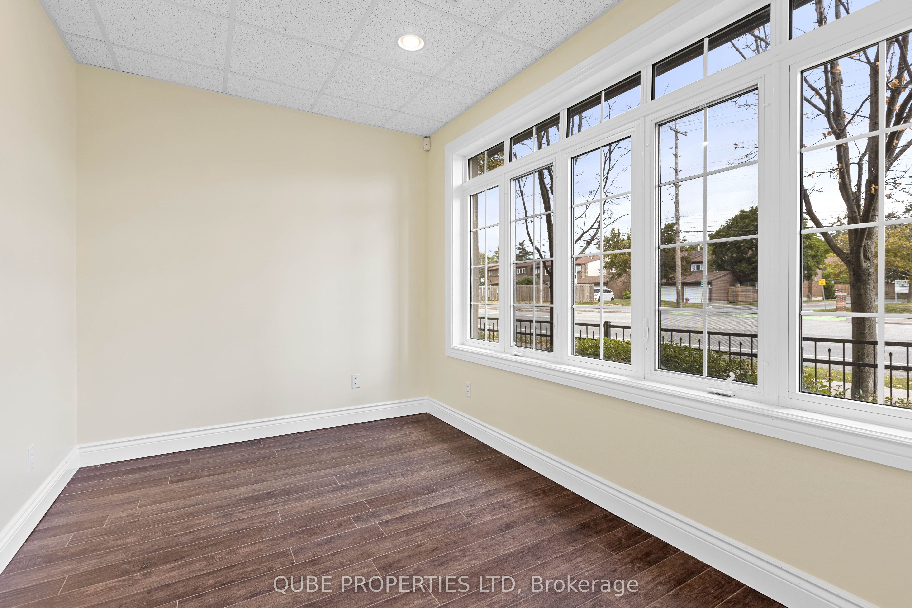 2122 Montreal Road B Property Photo 4