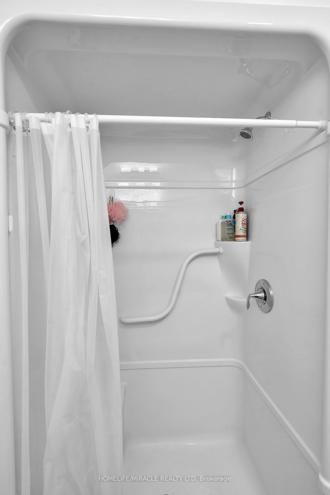 121 Marconi Court Property Photo 25