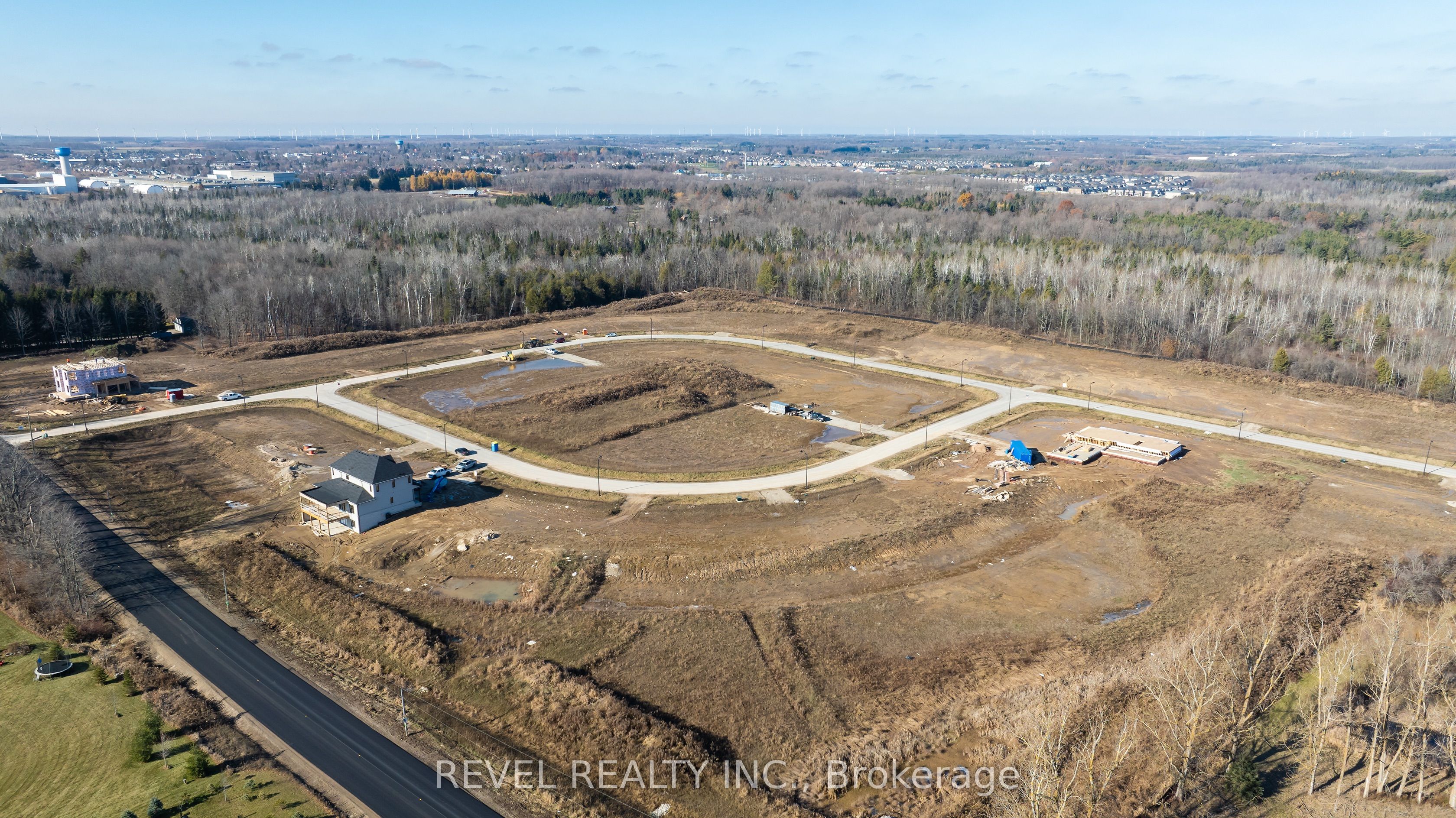16 Private Berry Drive Property Photo 5