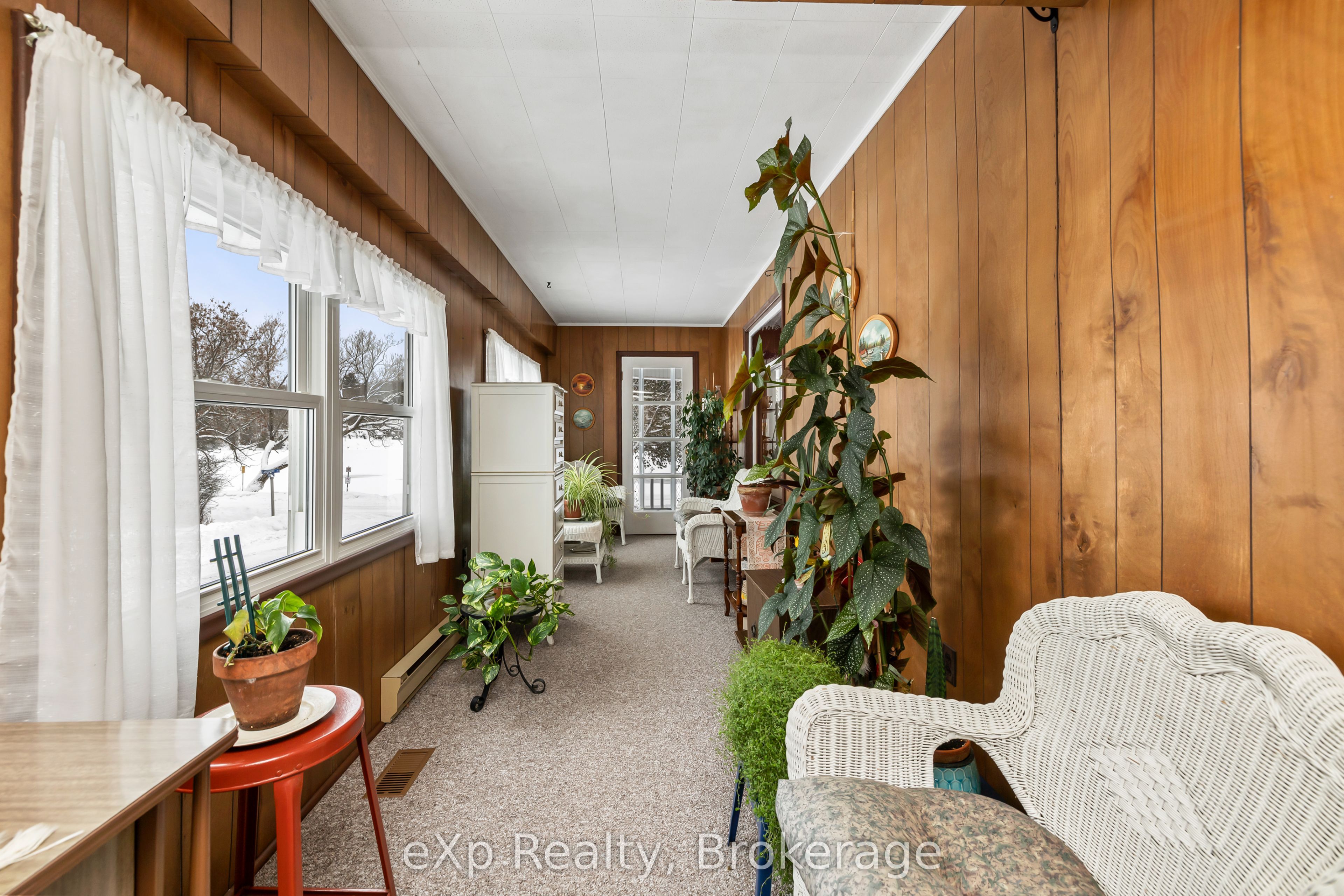 2 Henry Street Property Photo 12