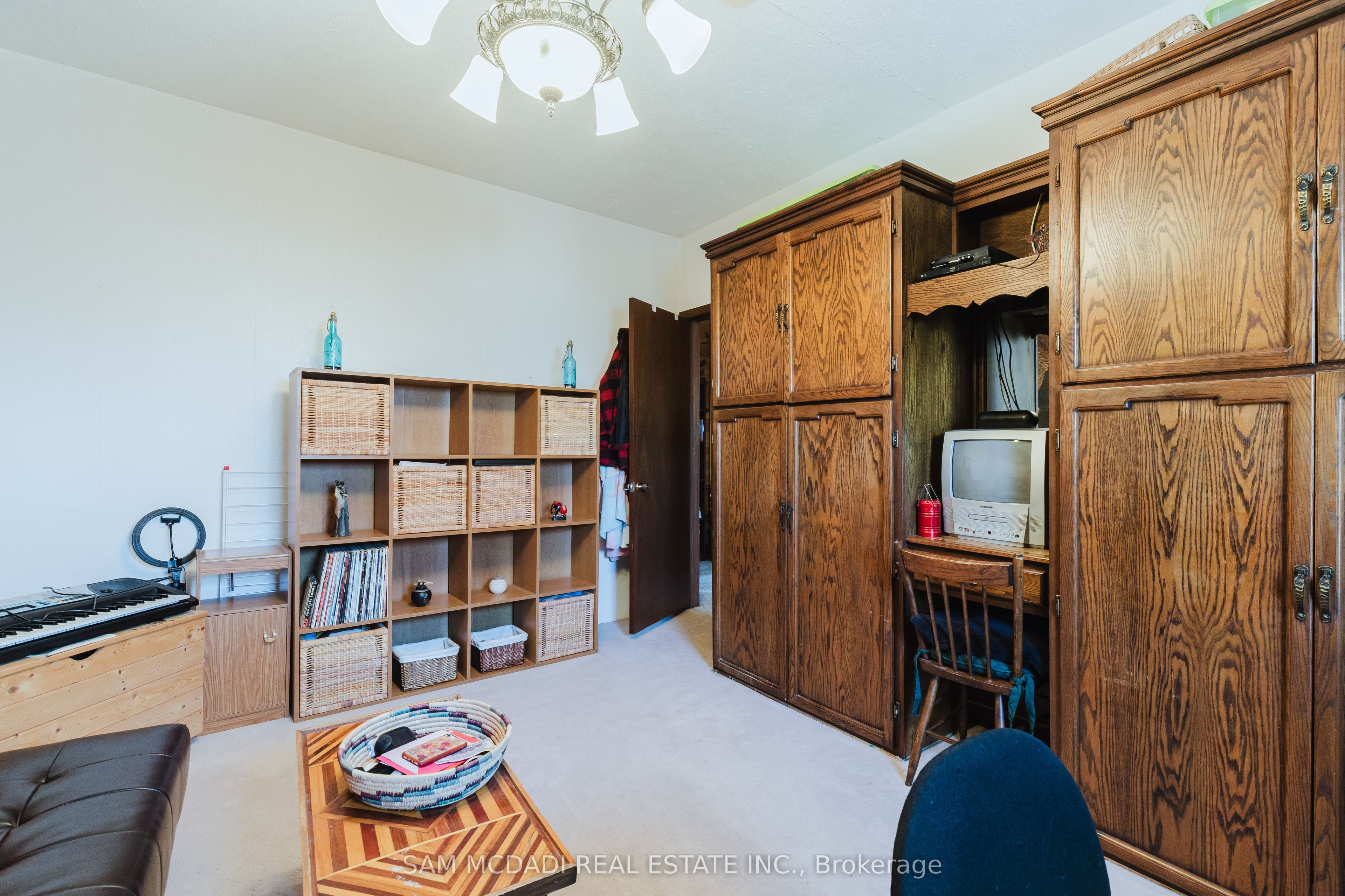 6 Drayton Street Property Photo 46