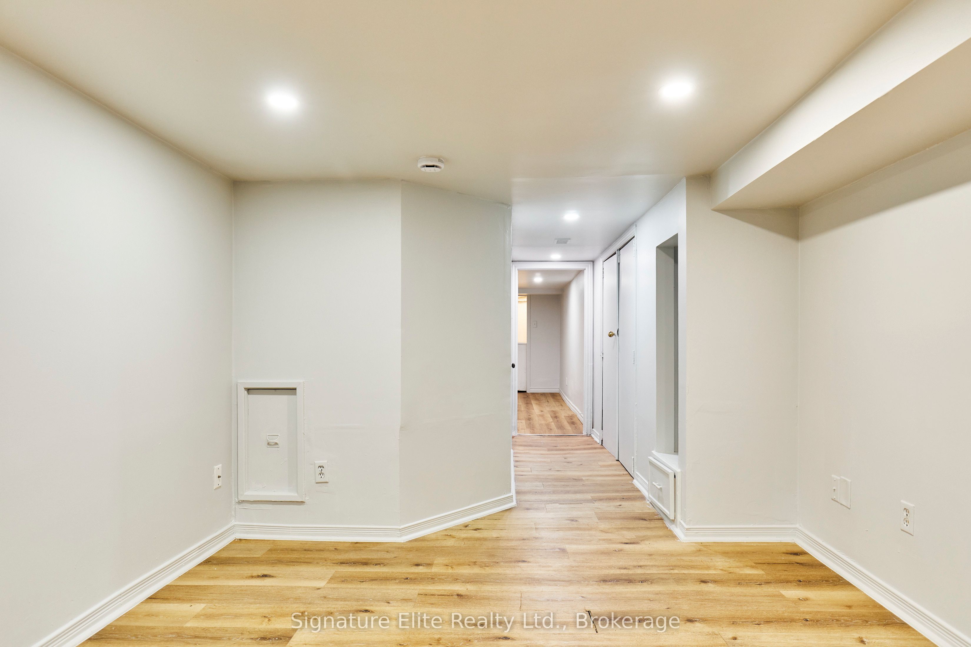 363 Barton Street E Property Photo 24