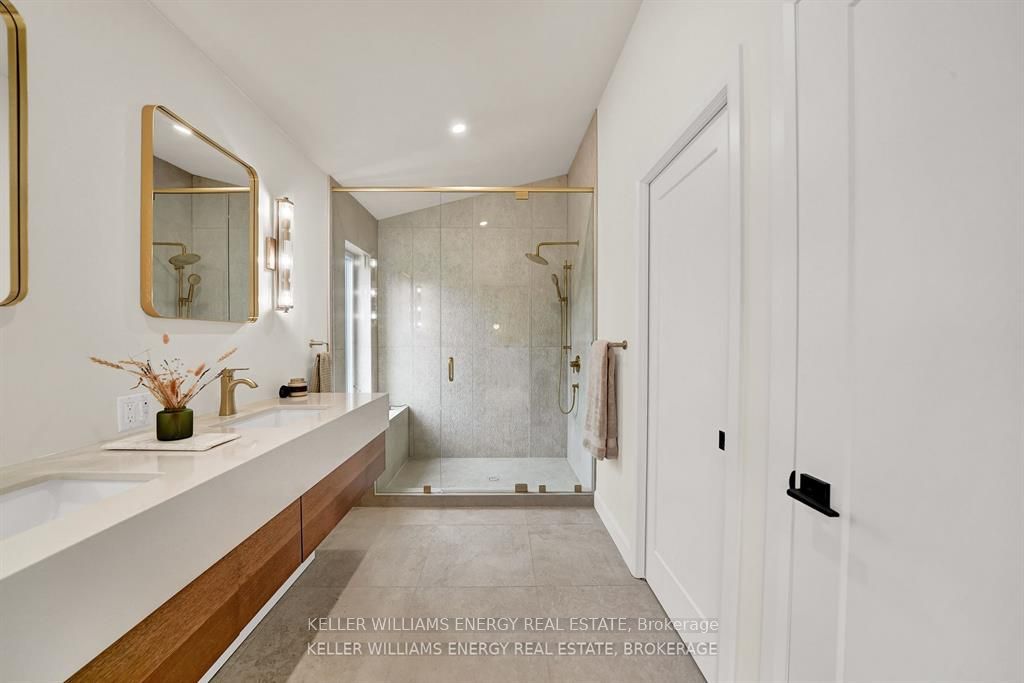 1032 Burr Road Property Photo 15