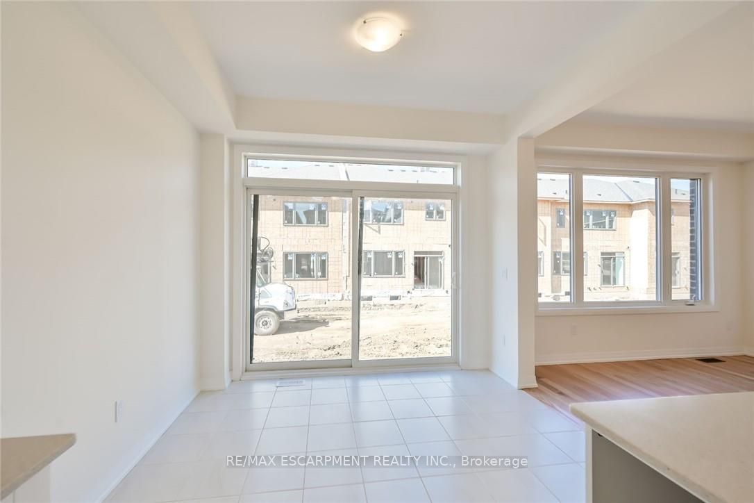 377 Provident Way Property Photo 12