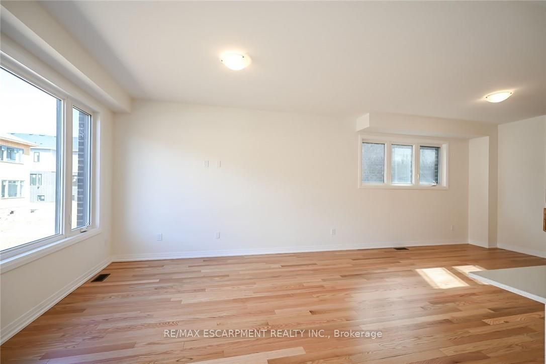 377 Provident Way Property Photo 14