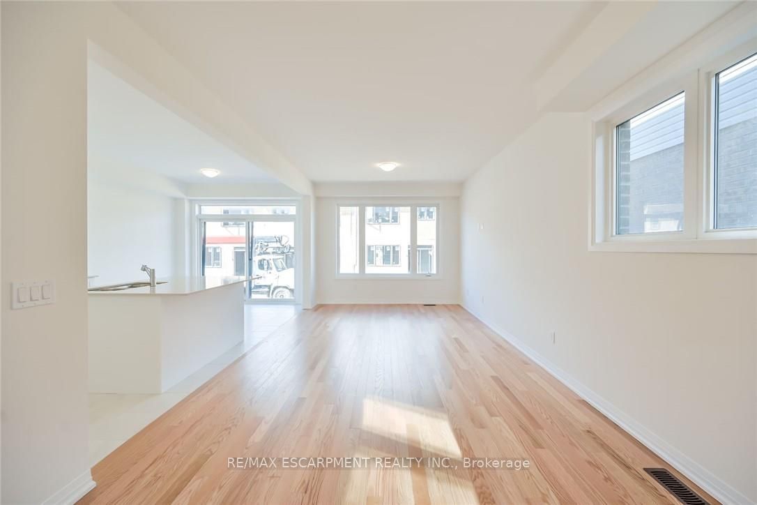 377 Provident Way Property Photo 17
