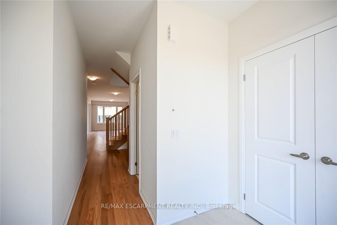 377 Provident Way Property Photo 25