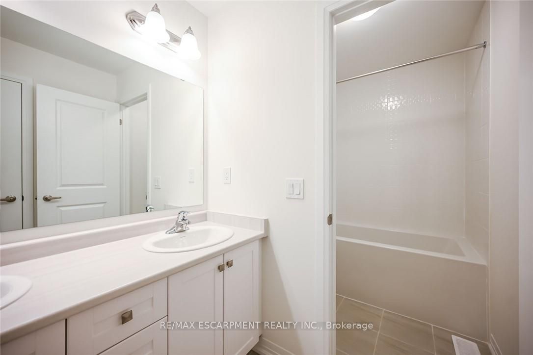 377 Provident Way Property Photo 37