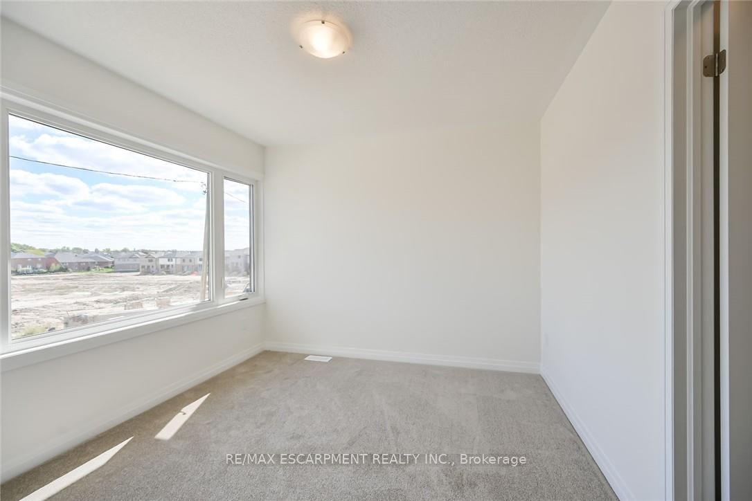 377 Provident Way Property Photo 42
