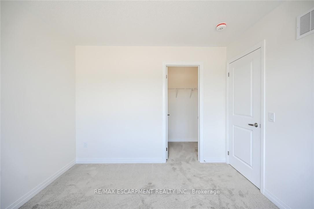 377 Provident Way Property Photo 43