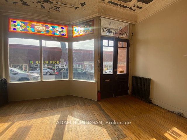 8 Chambers Street Property Photo 4