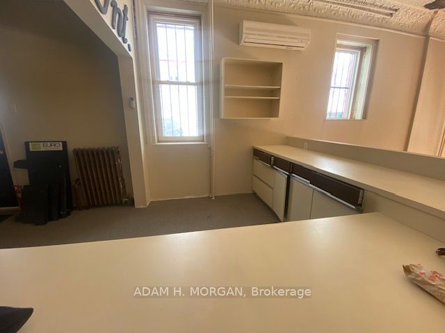8 Chambers Street Property Photo 8