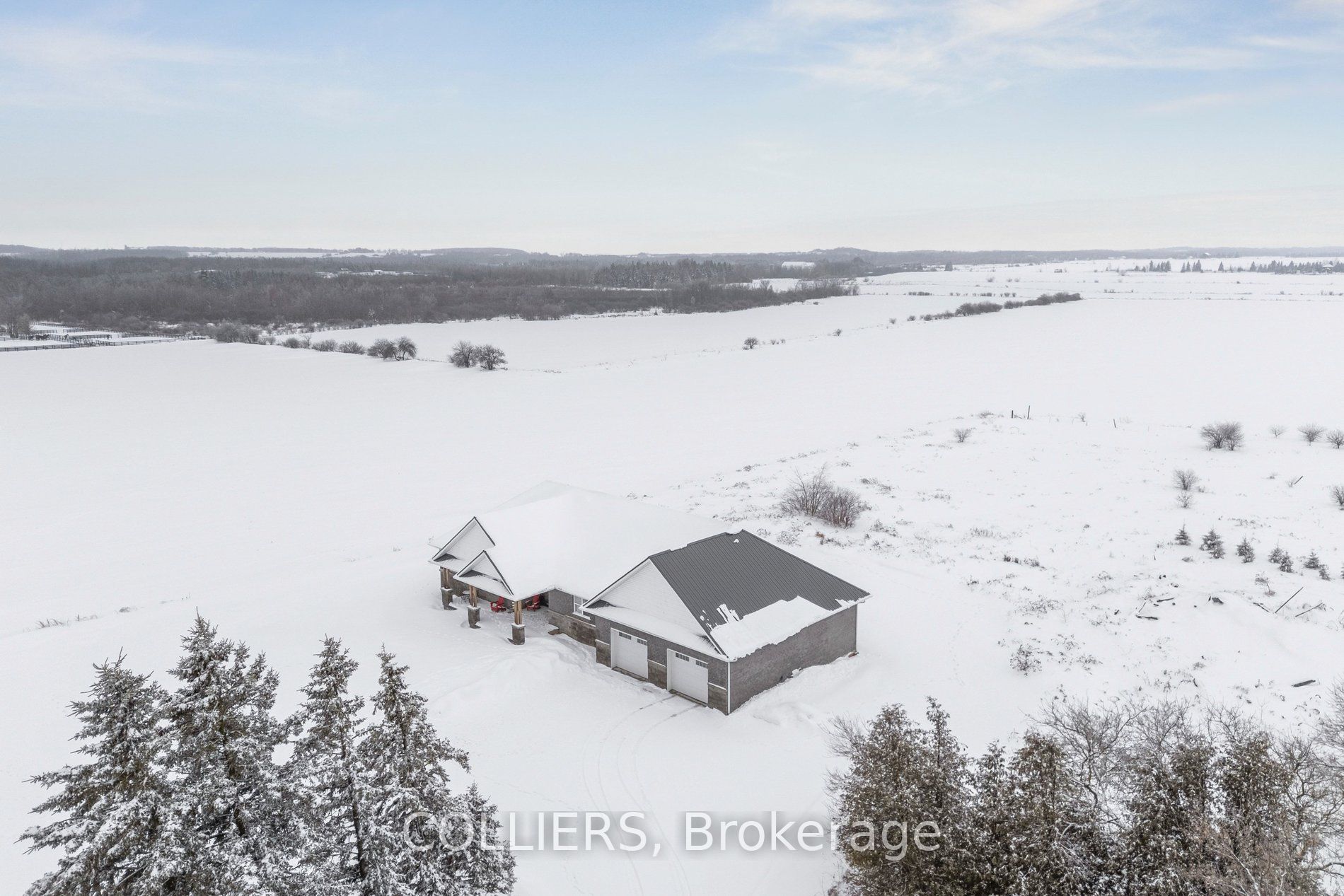 433108 4th Line Property Photo 5