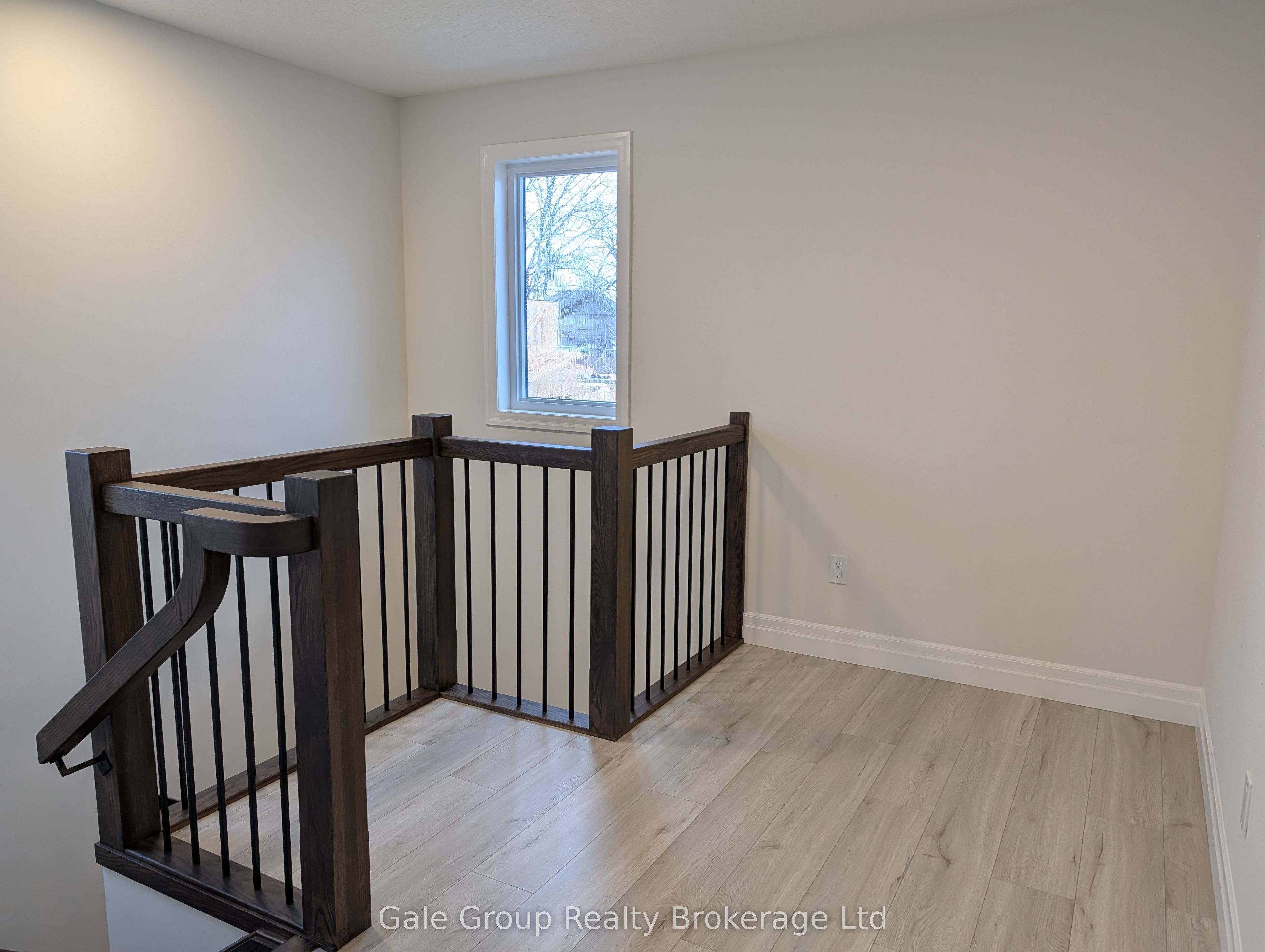 231 Unit A Pittock Park Road Property Photo 8