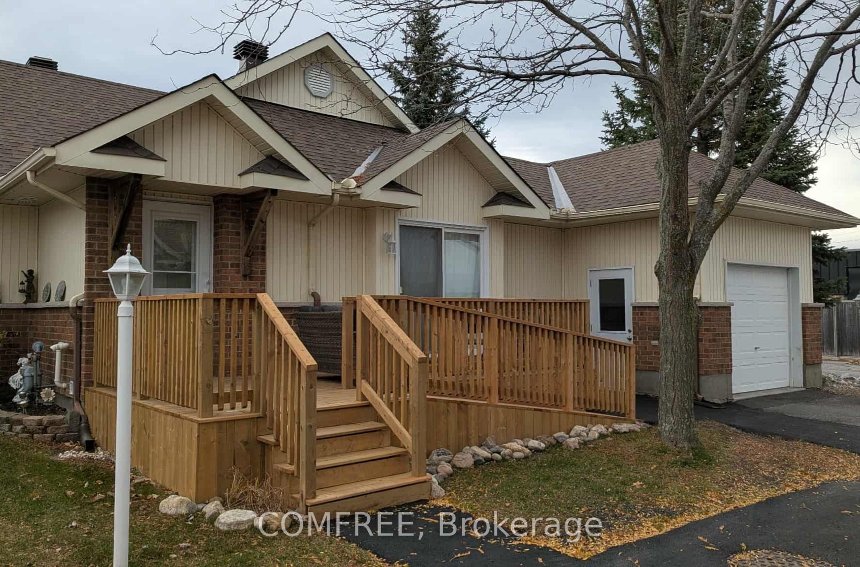 410 Grassendale Private Property Photo 1