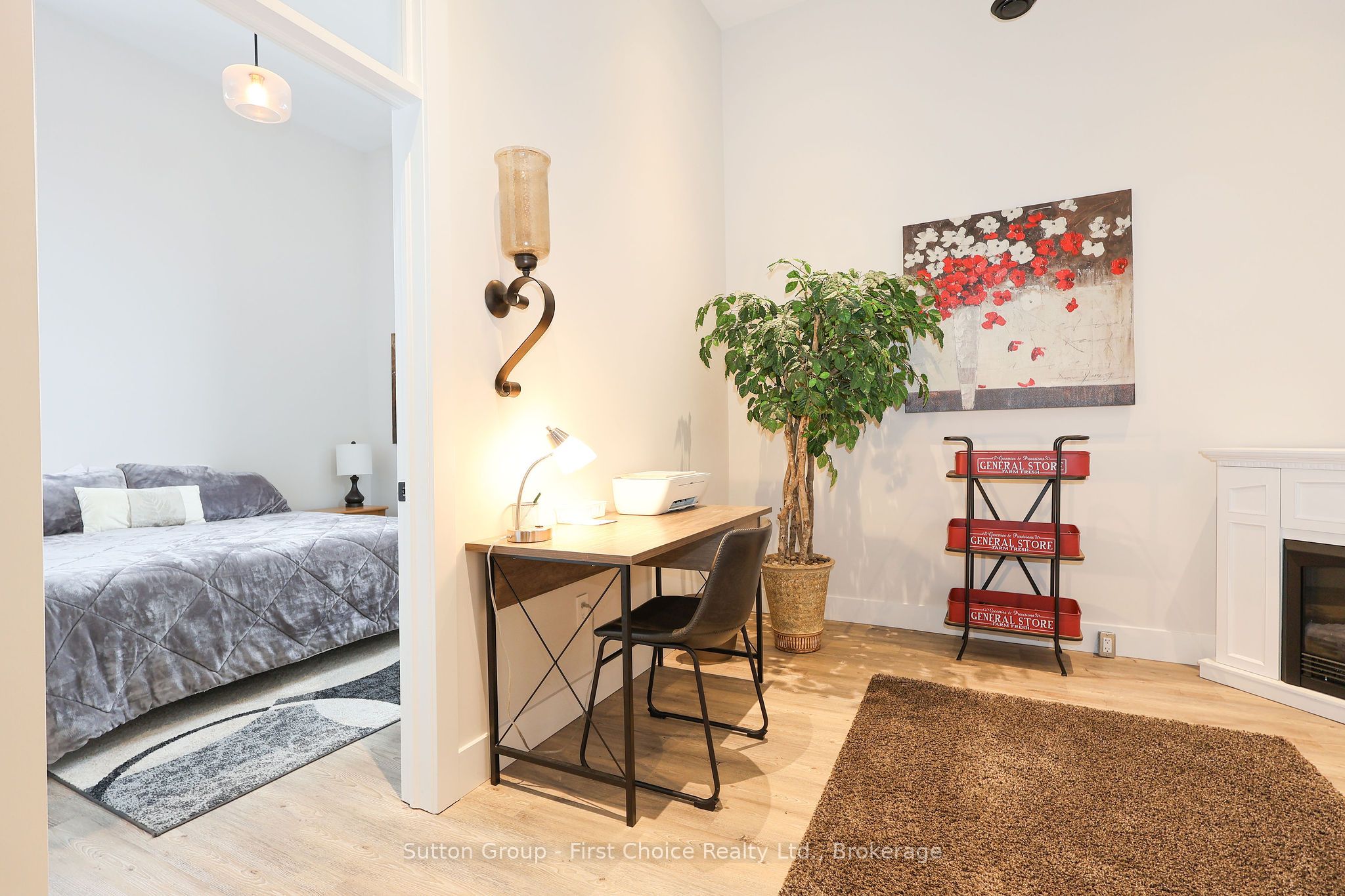 100 Queen Street E Property Photo 17