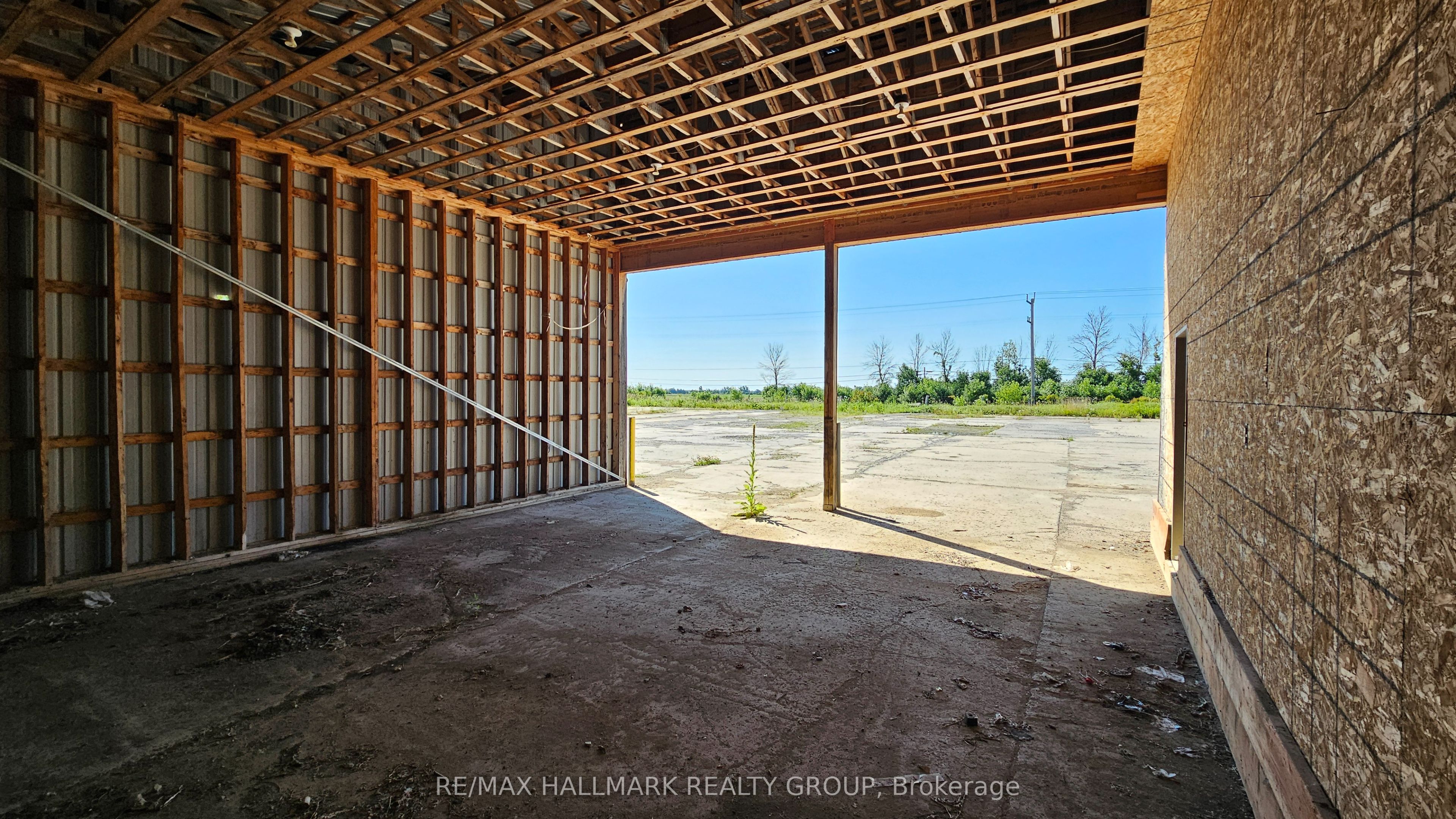 482 Russett Drive Property Photo 16