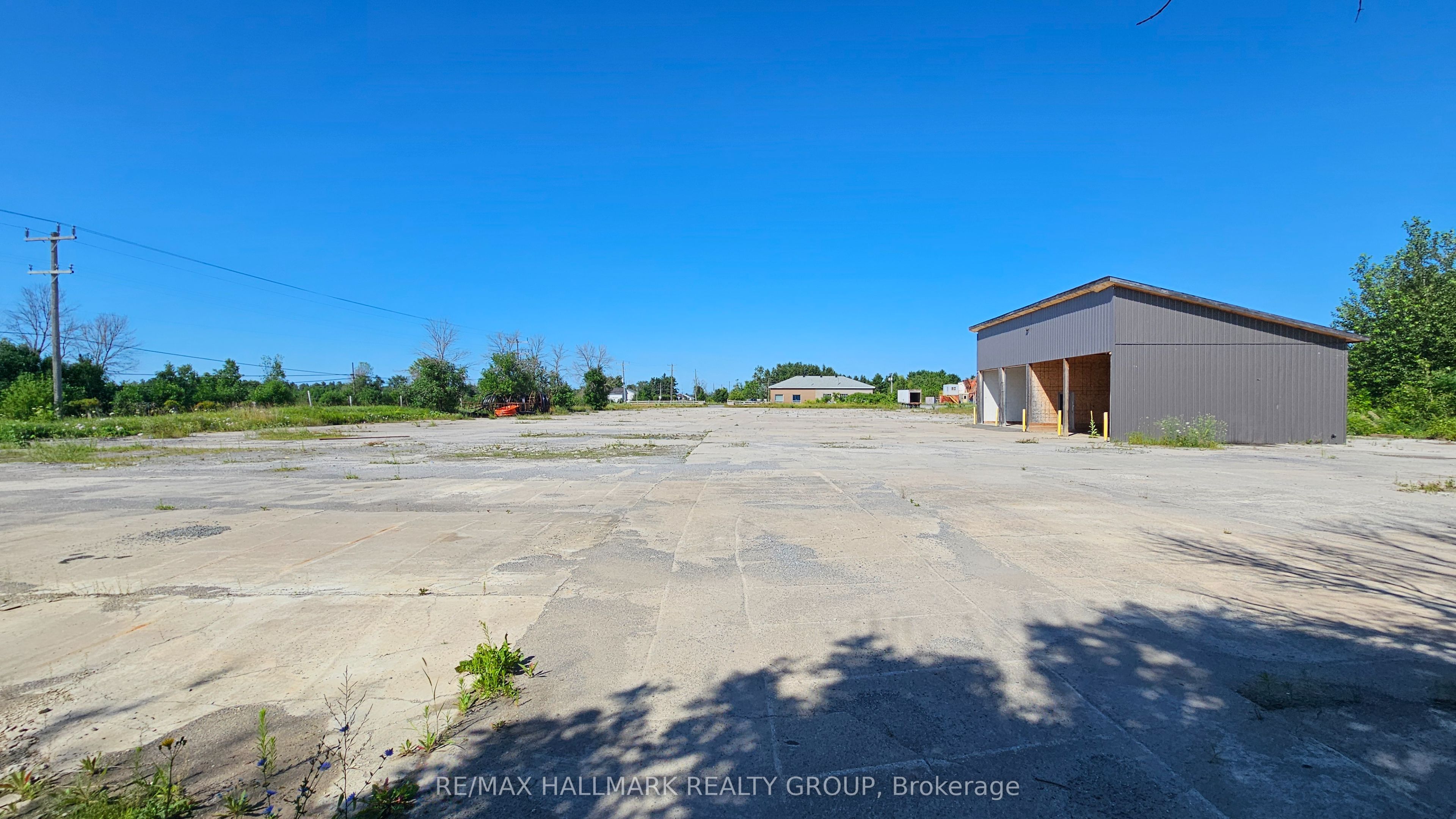 482 Russett Drive Property Photo 20