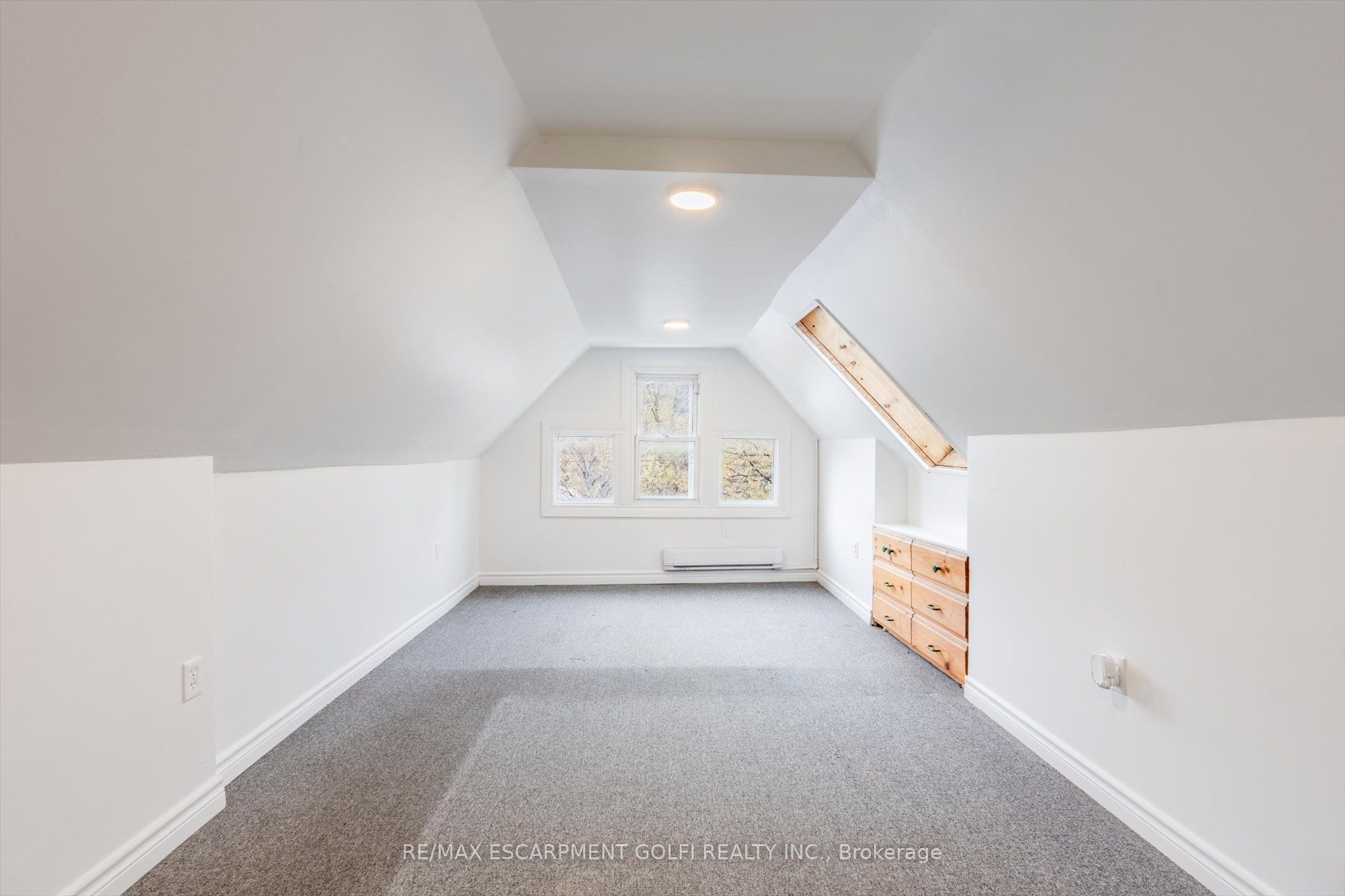 49 Myrtle Avenue Property Photo 18