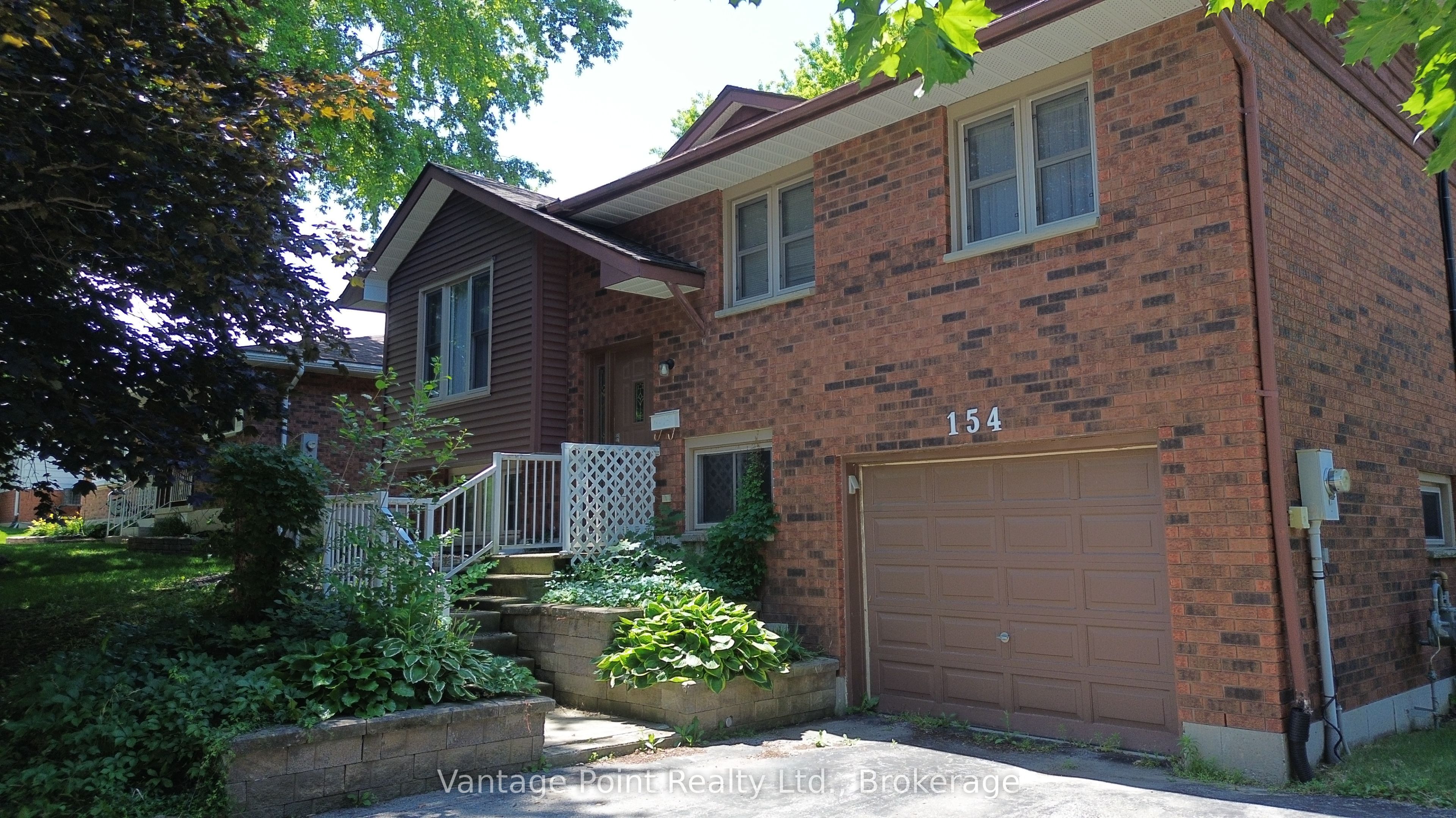 154 15th Ave Close Property Photo 1