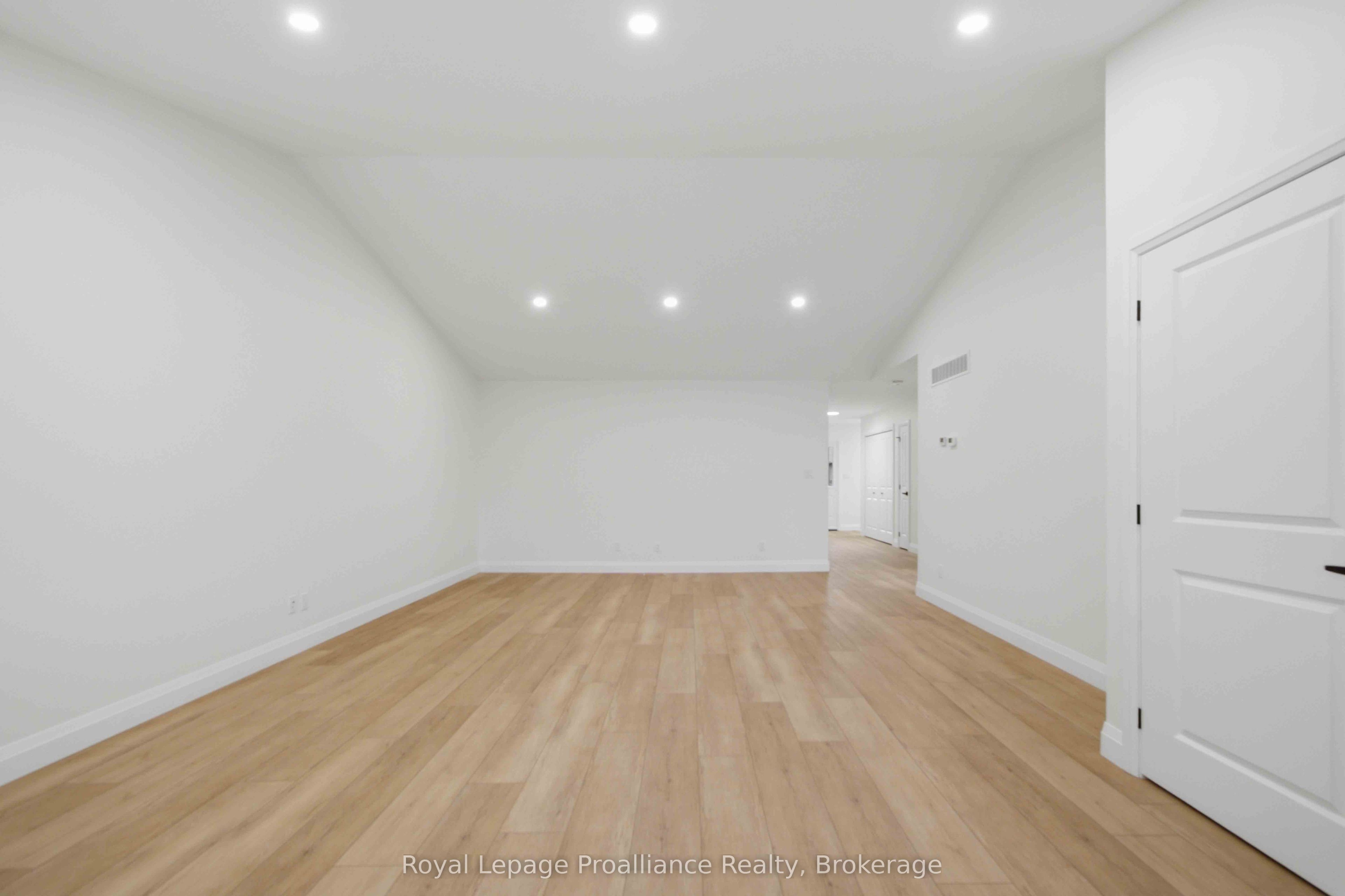 18 Clayton John Avenue Property Photo 6
