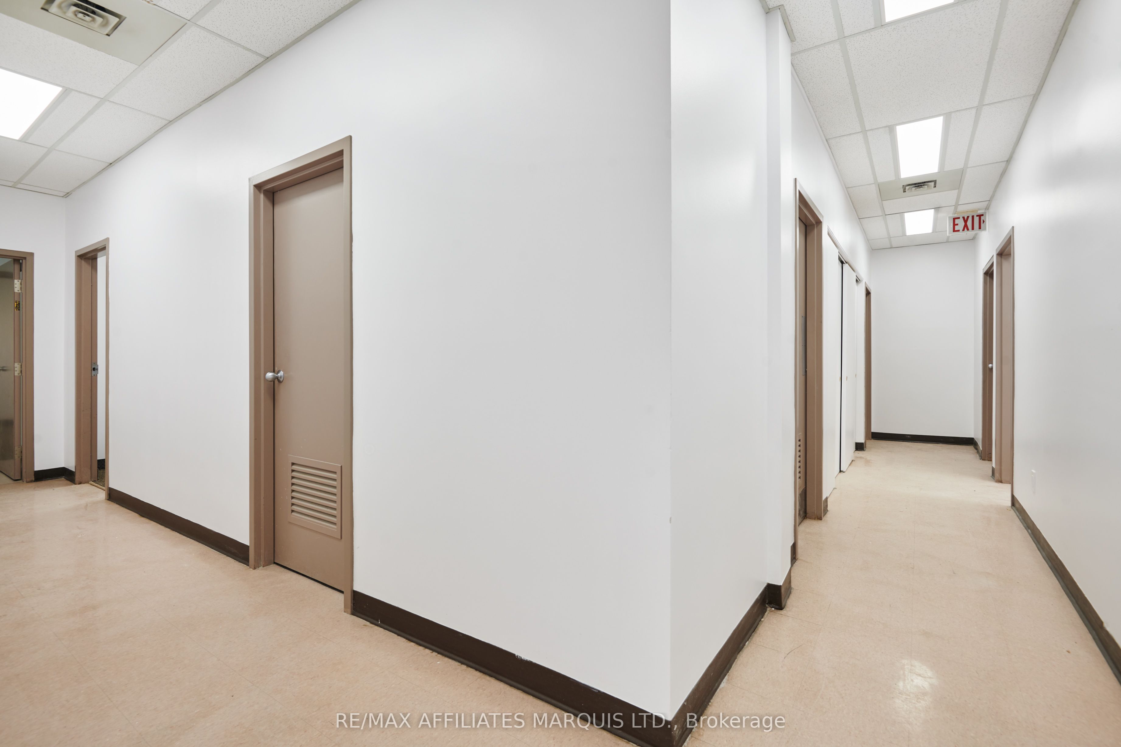 41 Second Street W Office Unit 3 Property Photo 6