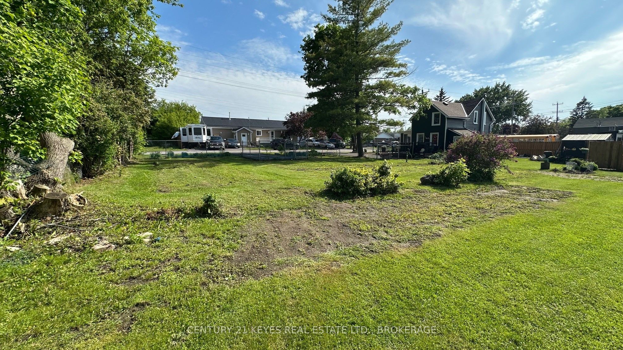 376 Second Street Property Photo 3
