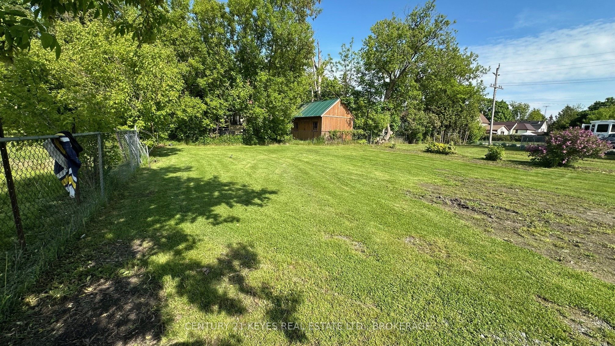 376 Second Street Property Photo 5