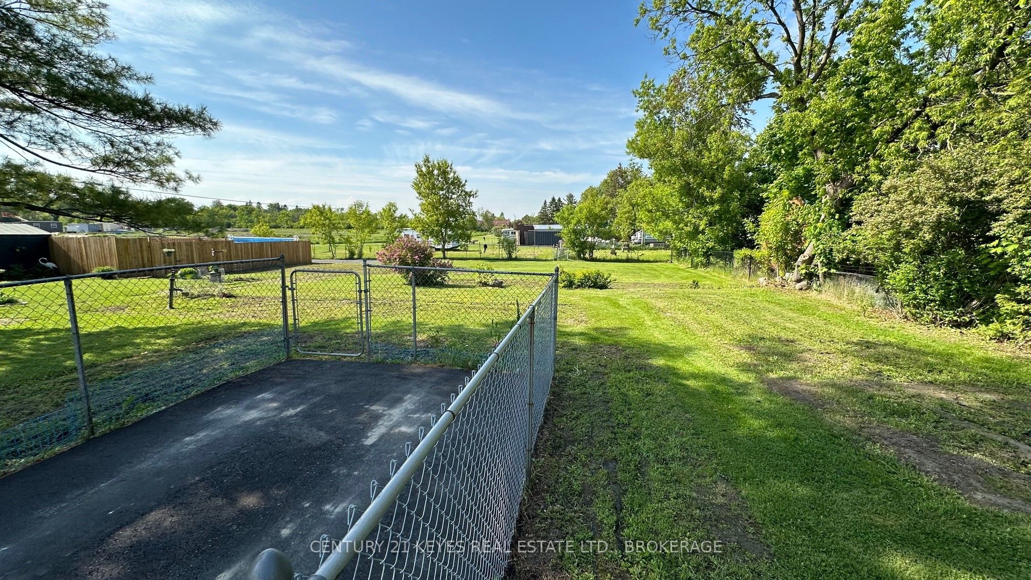 376 Second Street Property Photo 7