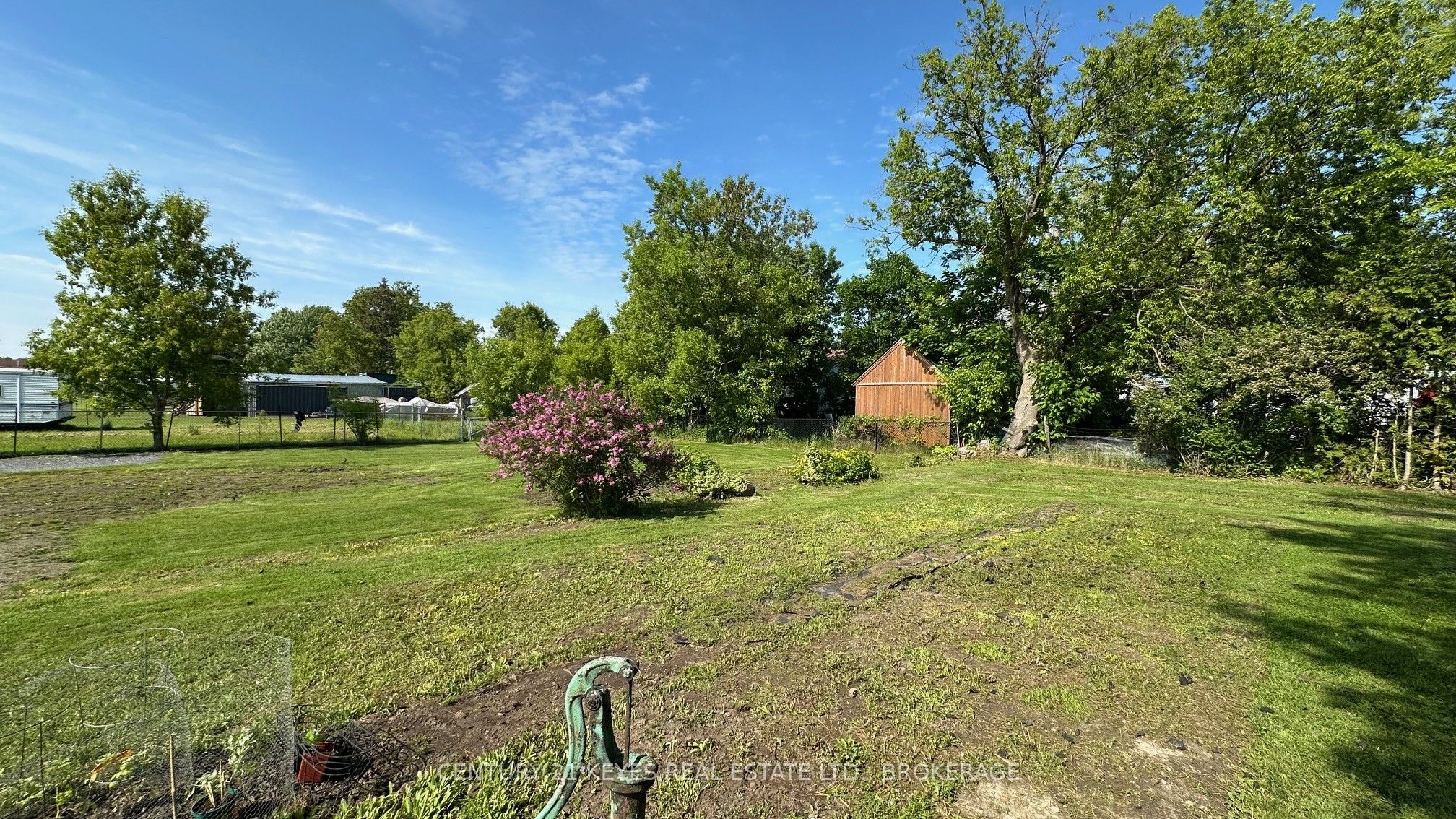 376 Second Street Property Photo 10