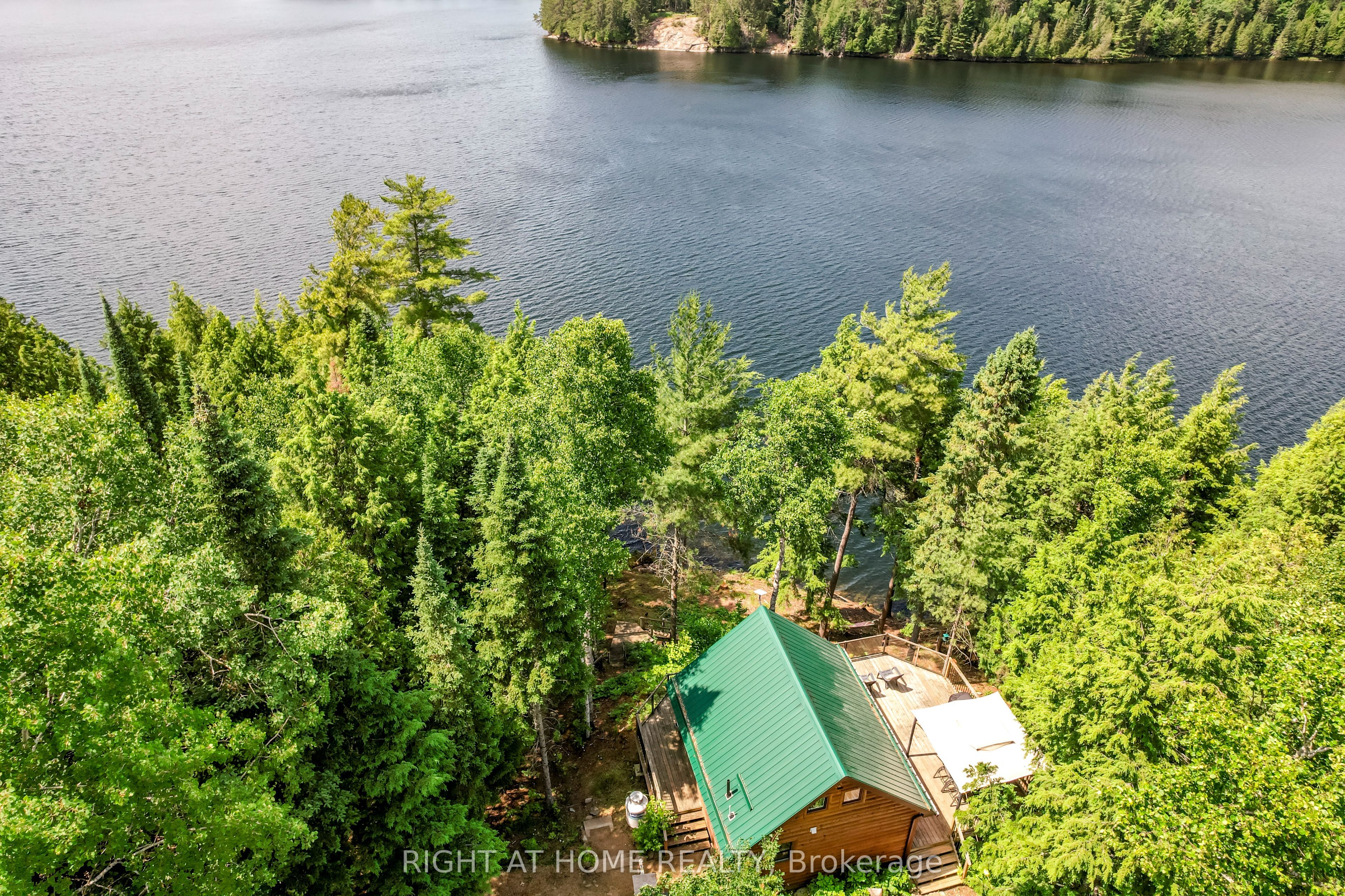 592 Moccasin Lake Road Property Photo 1
