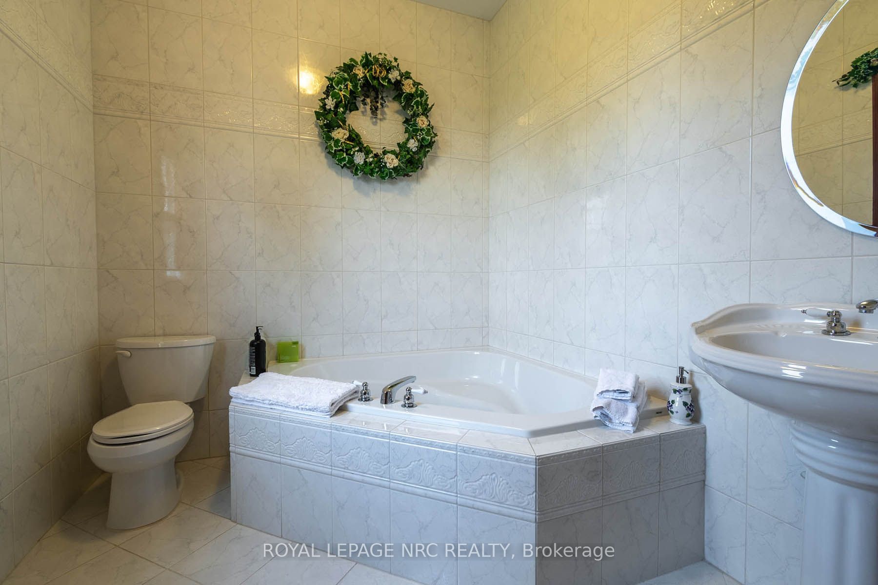 14902 Niagara River Parkway Property Photo 15