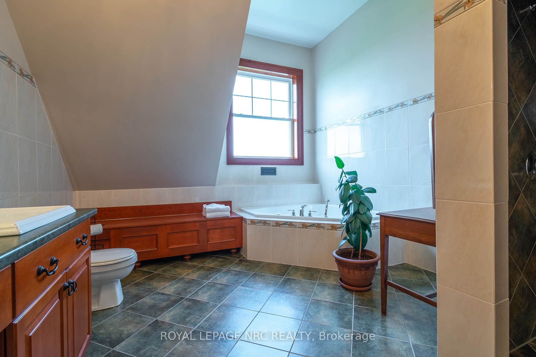 14902 Niagara River Parkway Property Photo 31