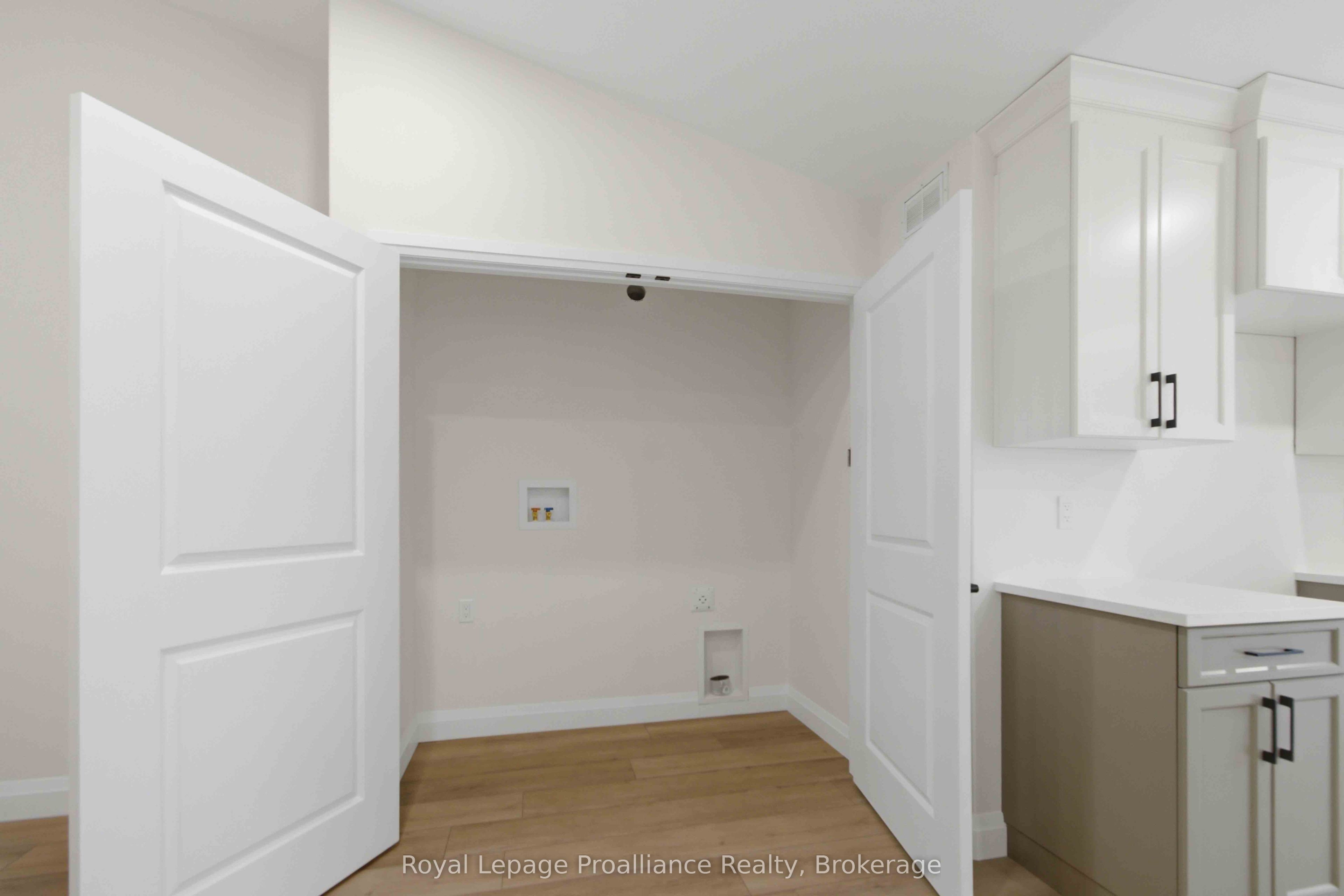 50 Mackenzie John Crescent Property Photo 11