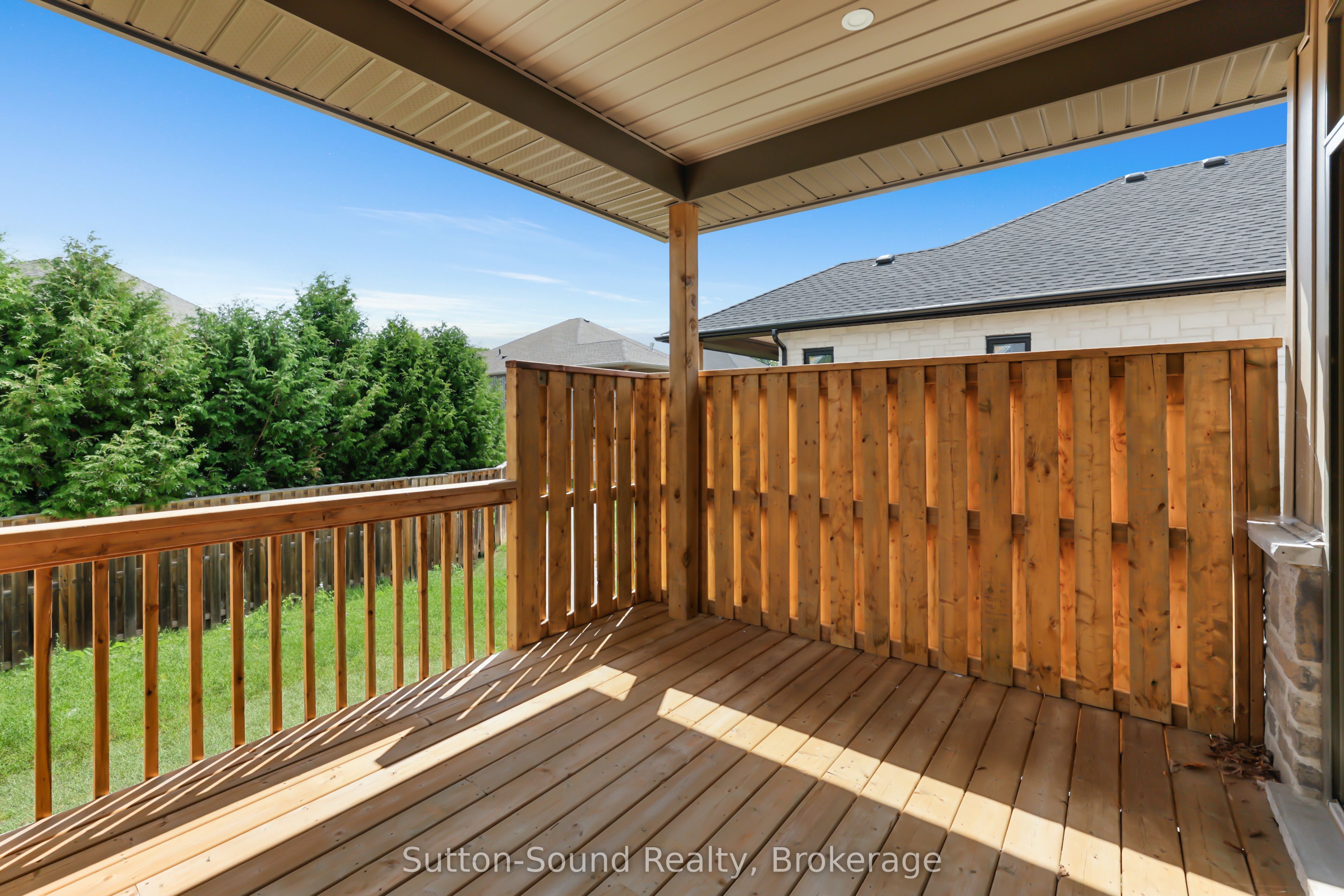 401 6th Avenue W Property Photo 45