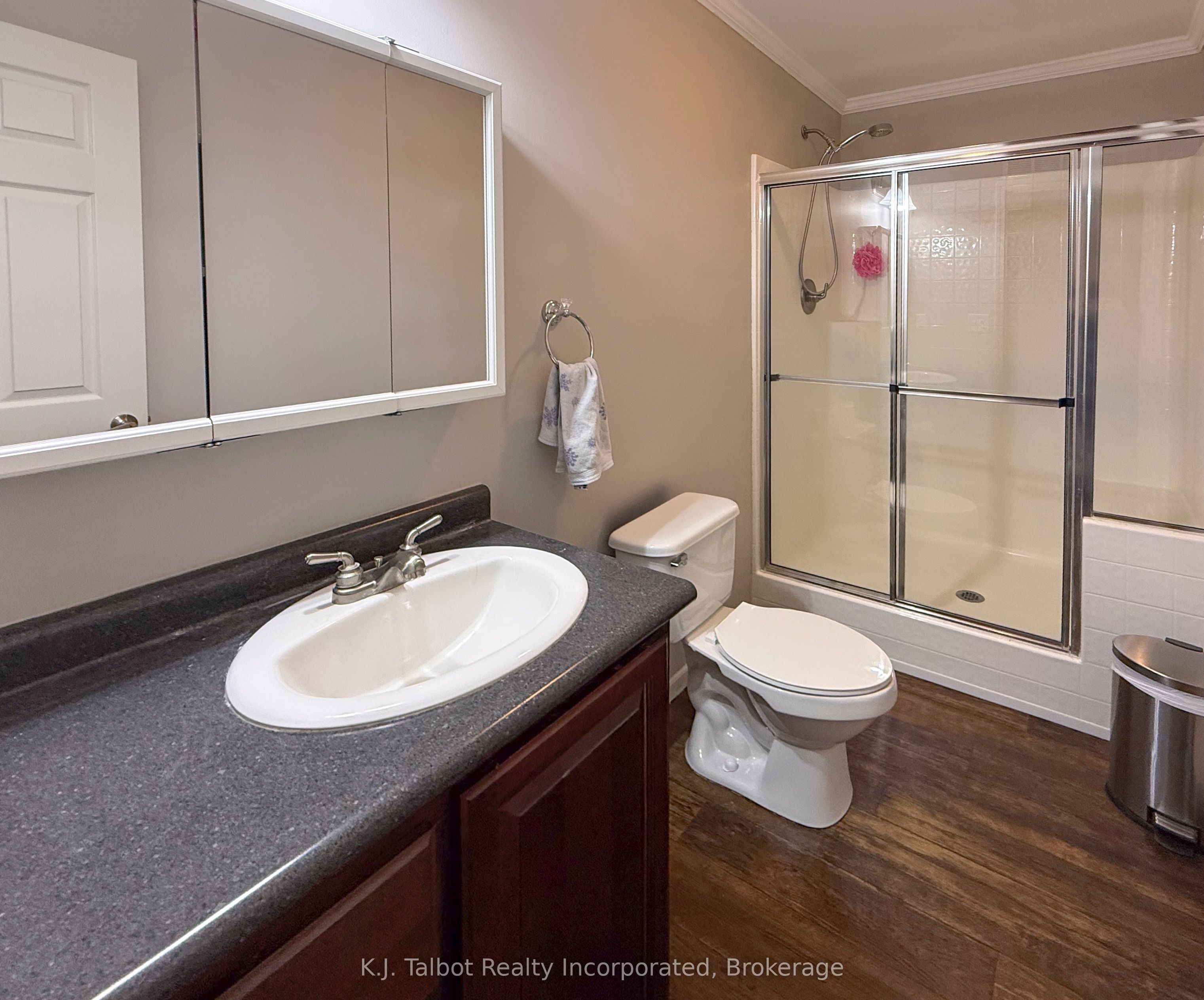 13 Sutton Drive Property Photo 10