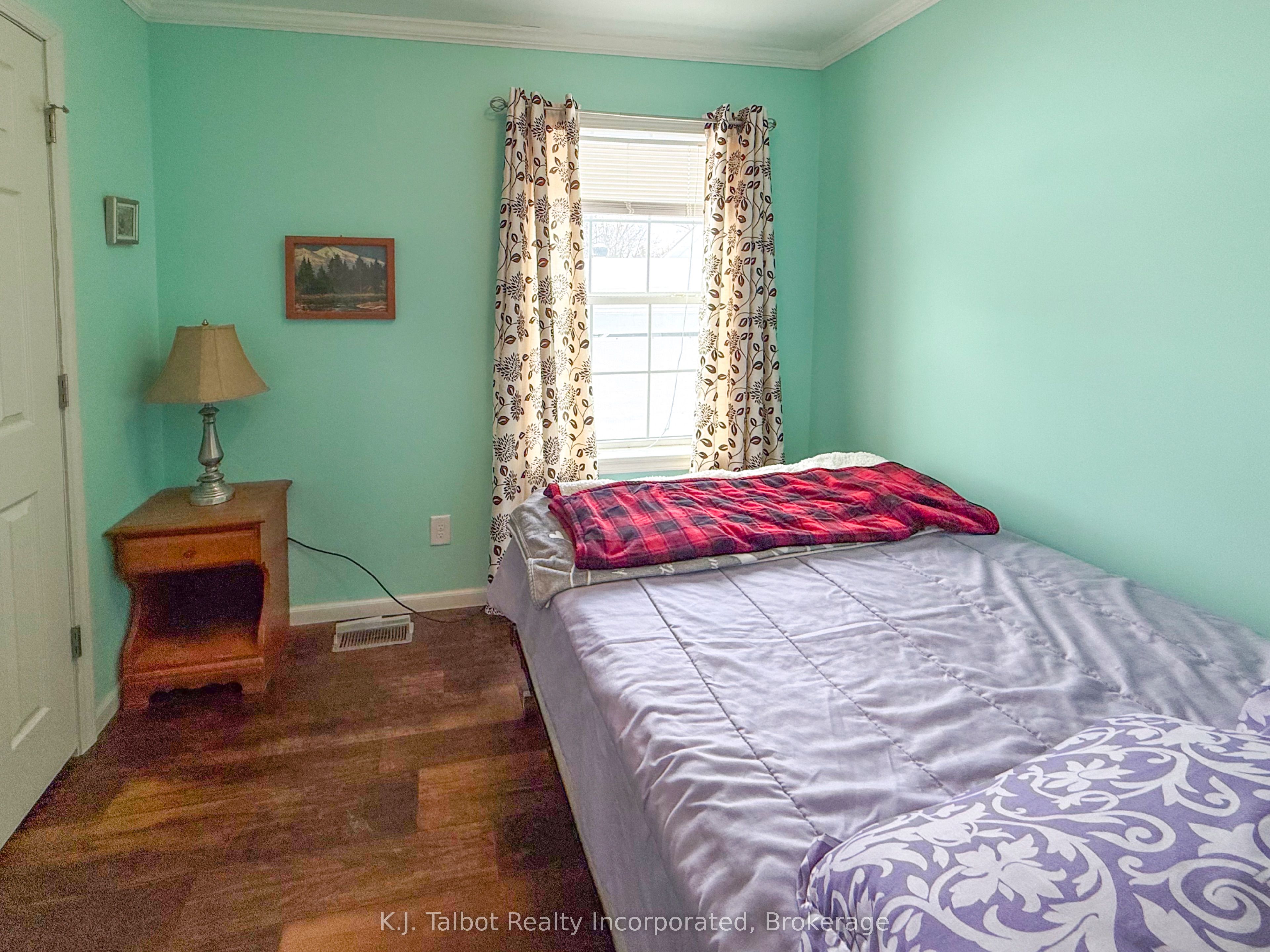 13 Sutton Drive Property Photo 12