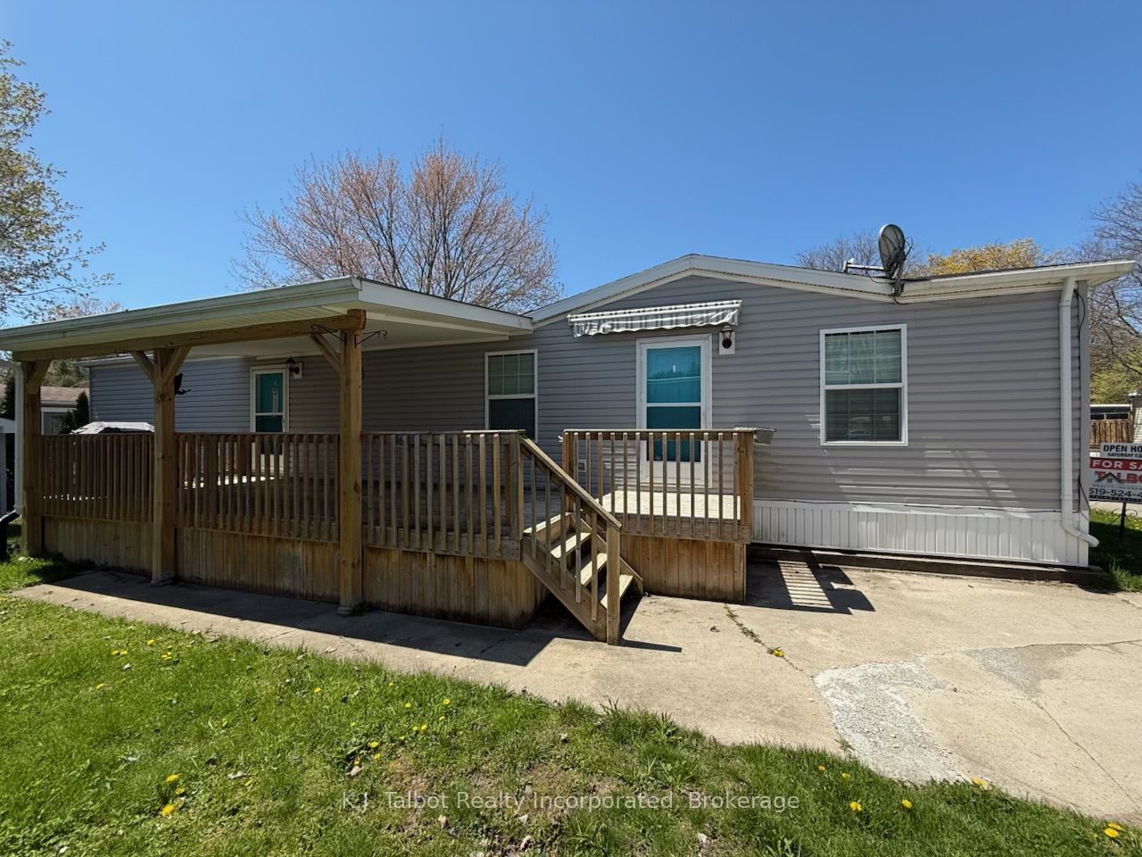 13 Sutton Drive Property Photo 18