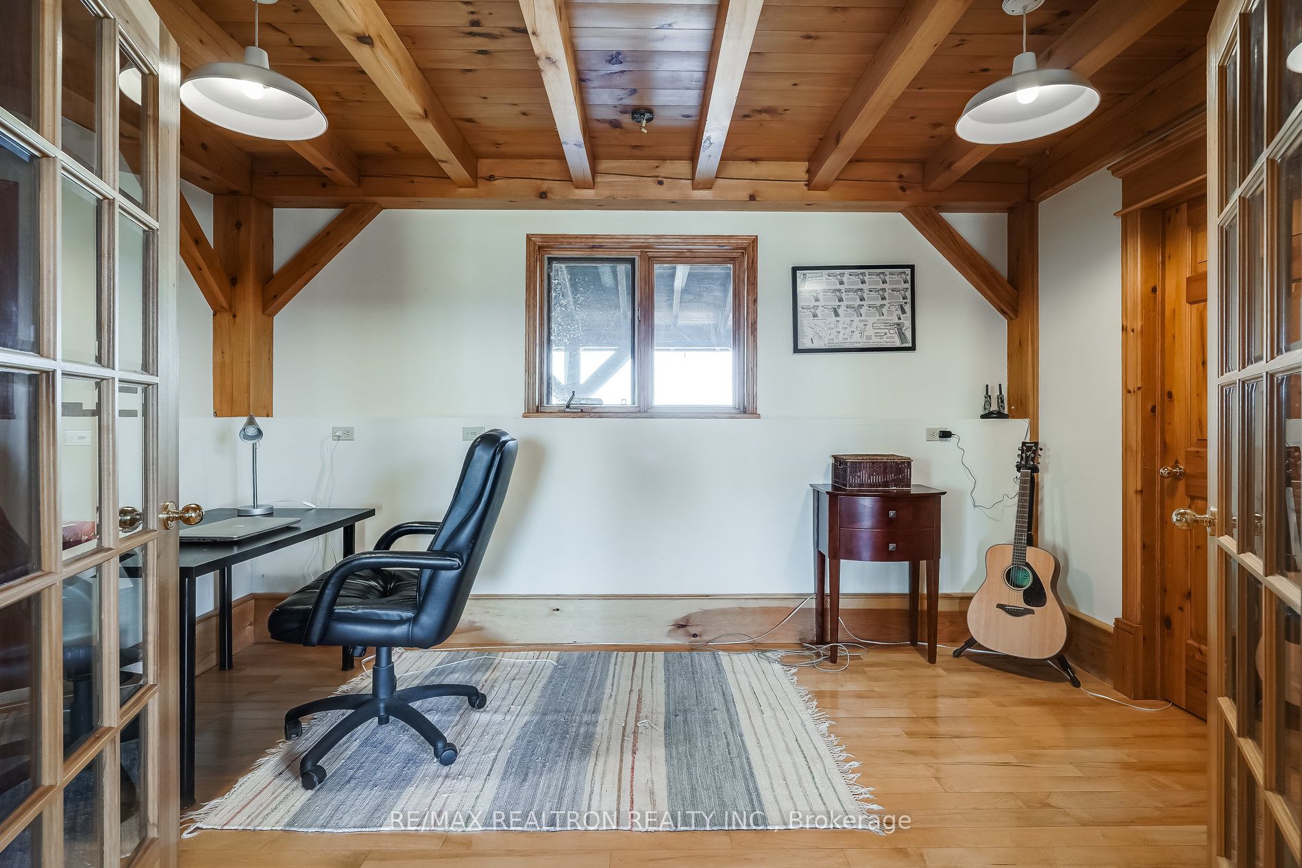290 Bland Line Property Photo 17