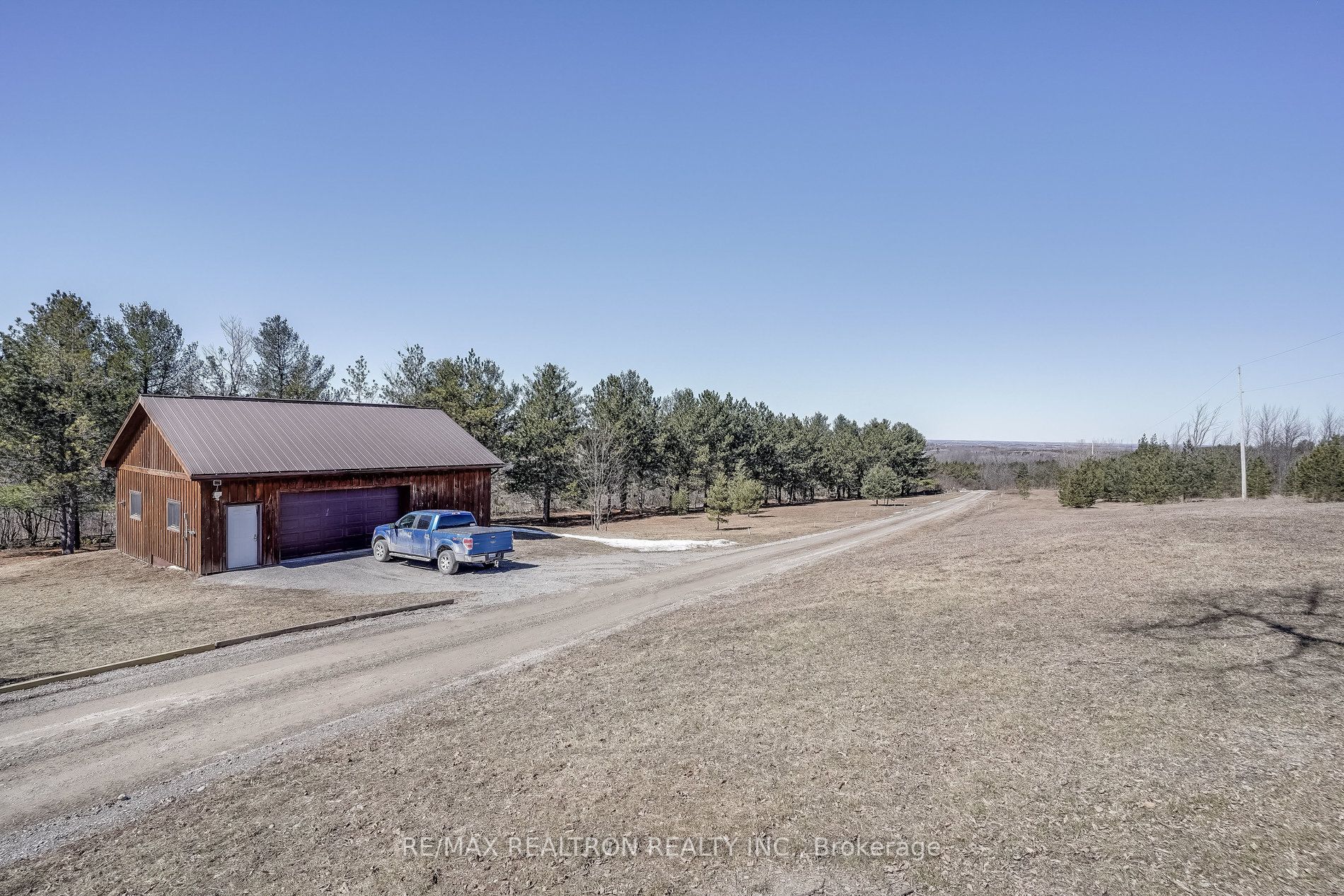 290 Bland Line Property Photo 45