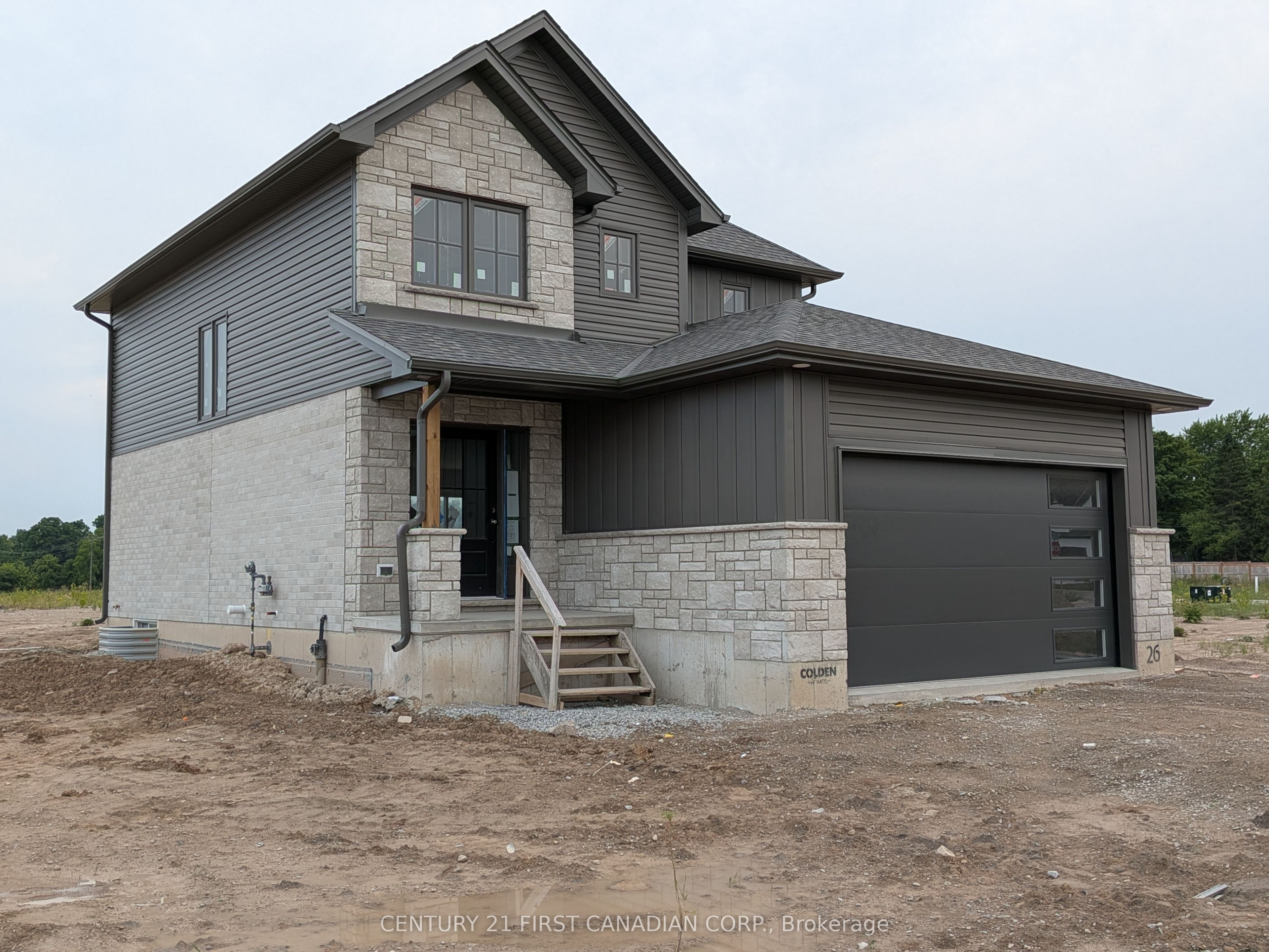 5 Doerr Court Property Photo 2