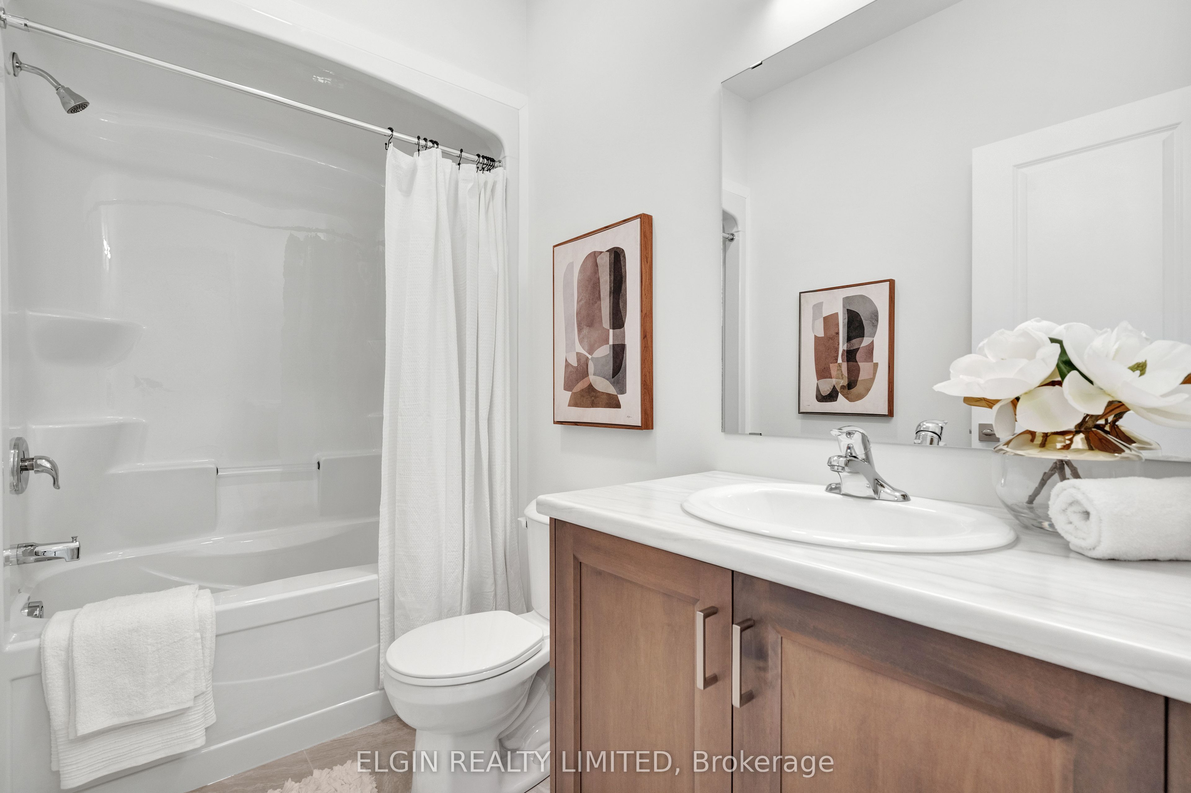 45 Lark Street Property Photo 10