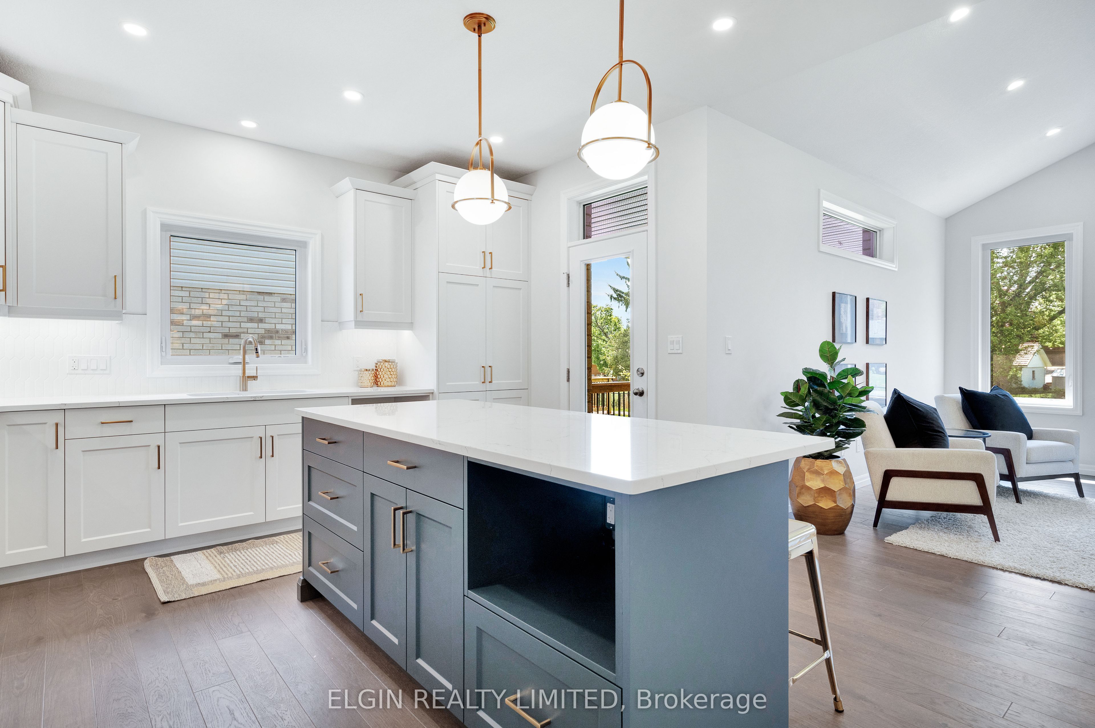 45 Lark Street Property Photo 17